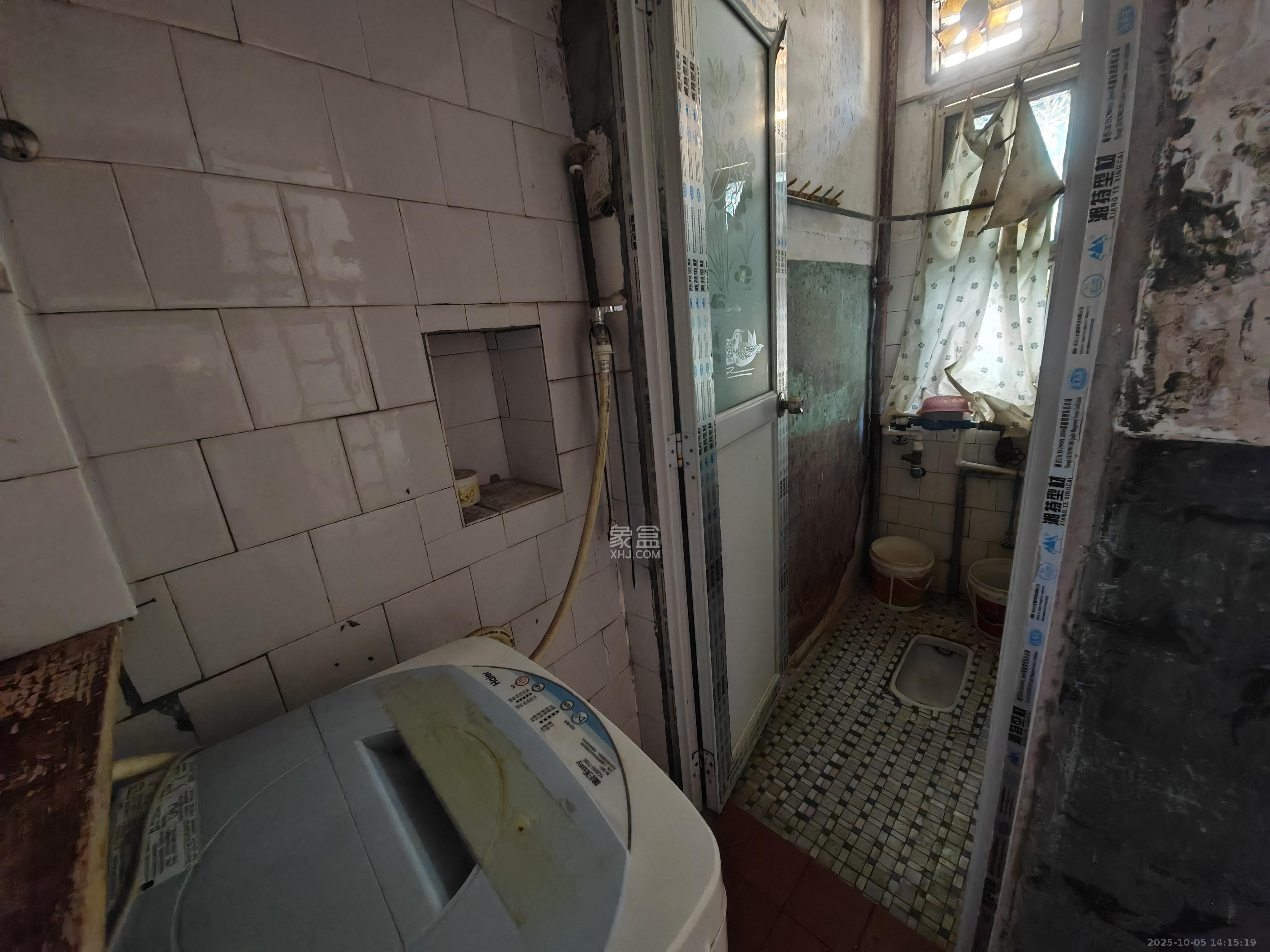 东塘电力院 1室1厅1卫 1500.0元/月 东塘电力院 1室1厅1卫 1500.0元/月室内图