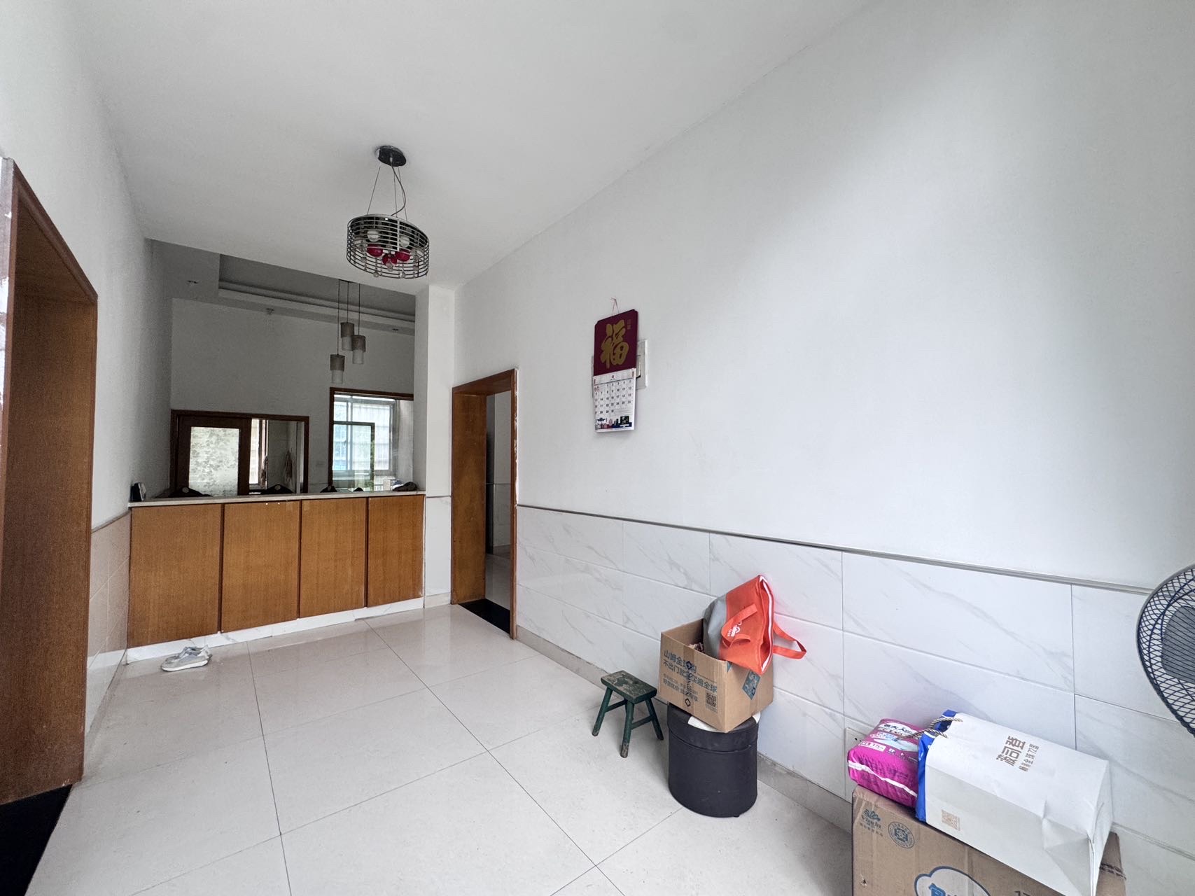 佳宁娜小区(梓山湖小区) 3室2厅2卫 1600.0元/月 佳宁娜小区(梓山湖小区) 3室2厅2卫 1600.0元/月室内图