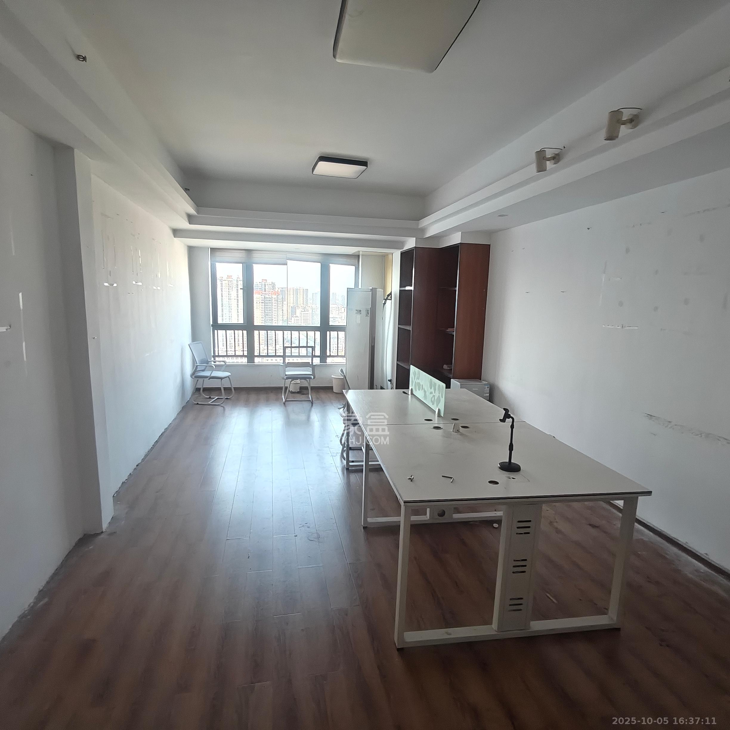 湘域相遇 1室1厅1卫 2000.0元/月 湘域相遇 1室1厅1卫 2000.0元/月室内图