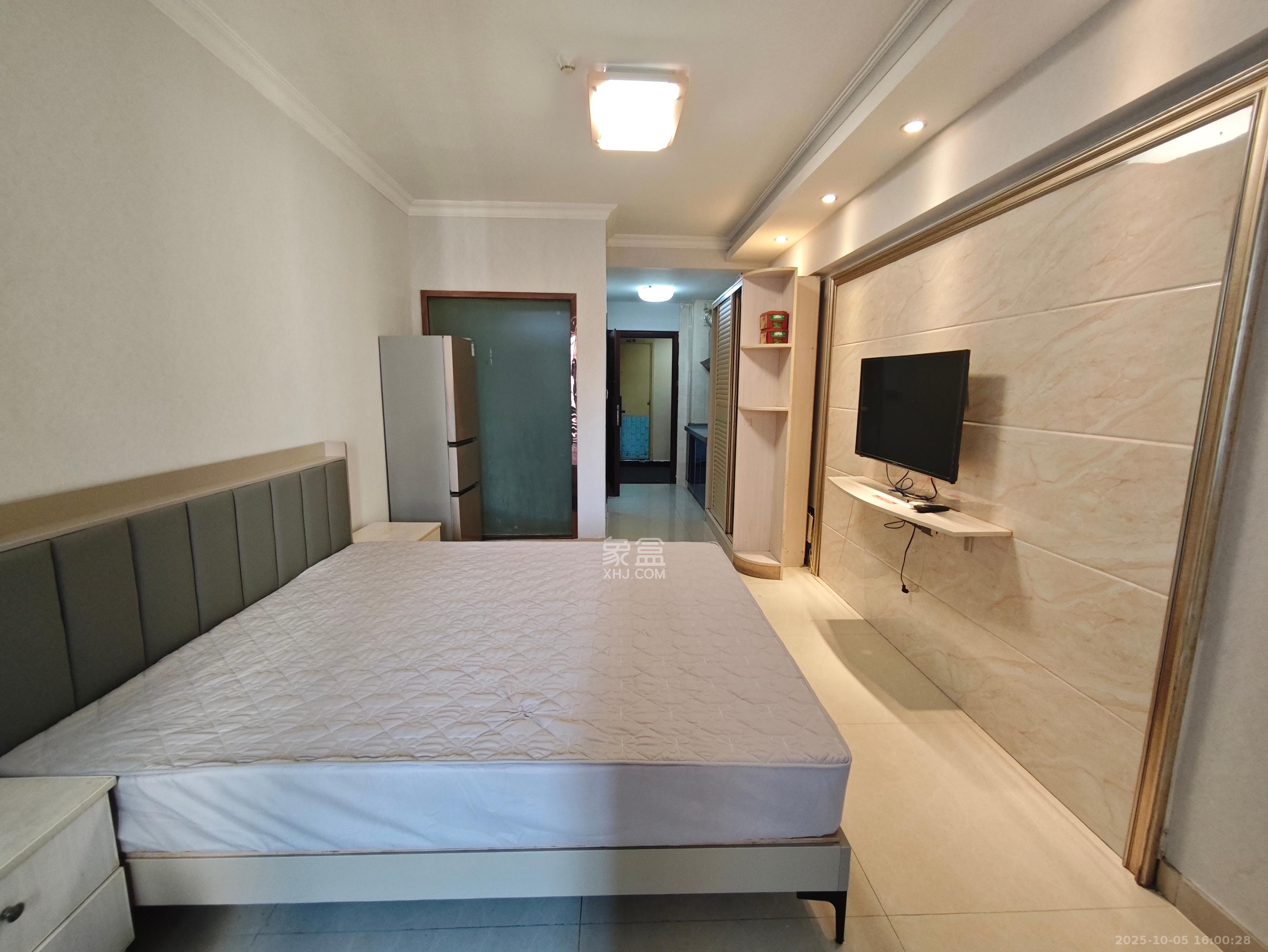 东方芙蓉  1室1厅1卫    1500.0元/月室内图