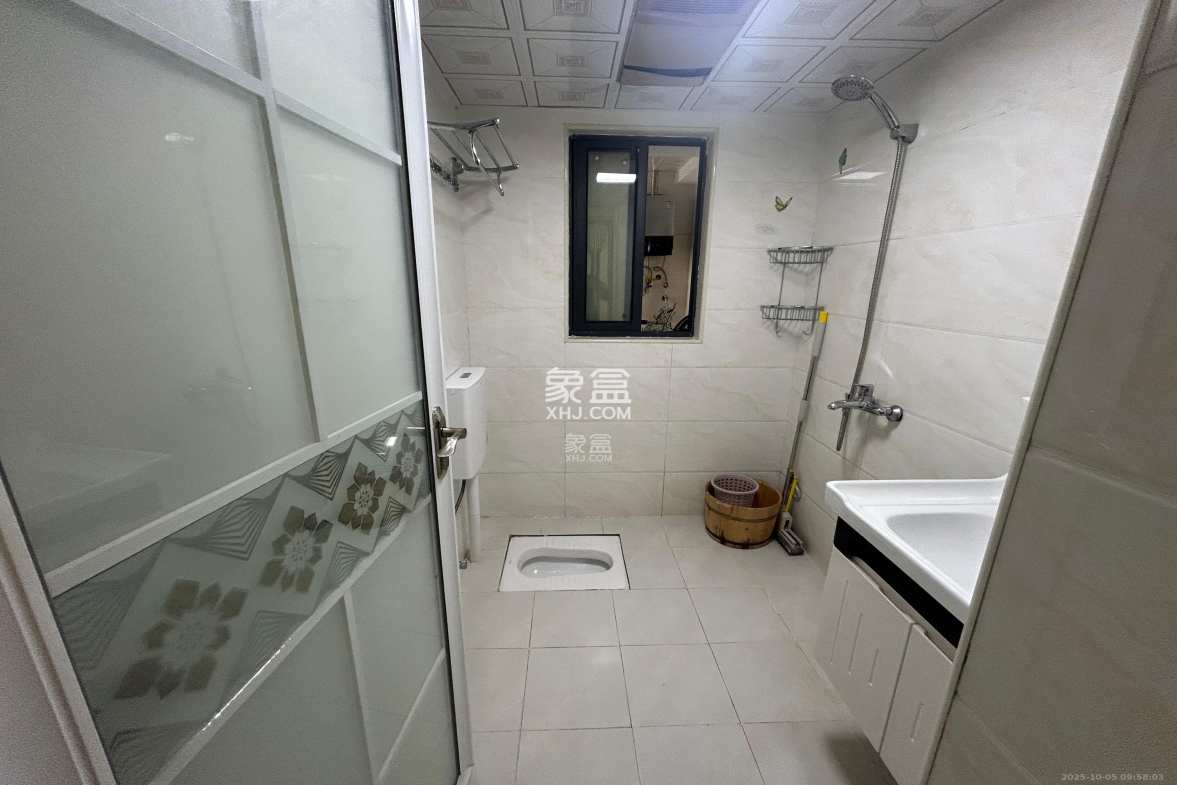 北辰三角洲E6区 3室1厅1卫 3300.0元/月 北辰三角洲E6区 3室1厅1卫 3300.0元/月室内图