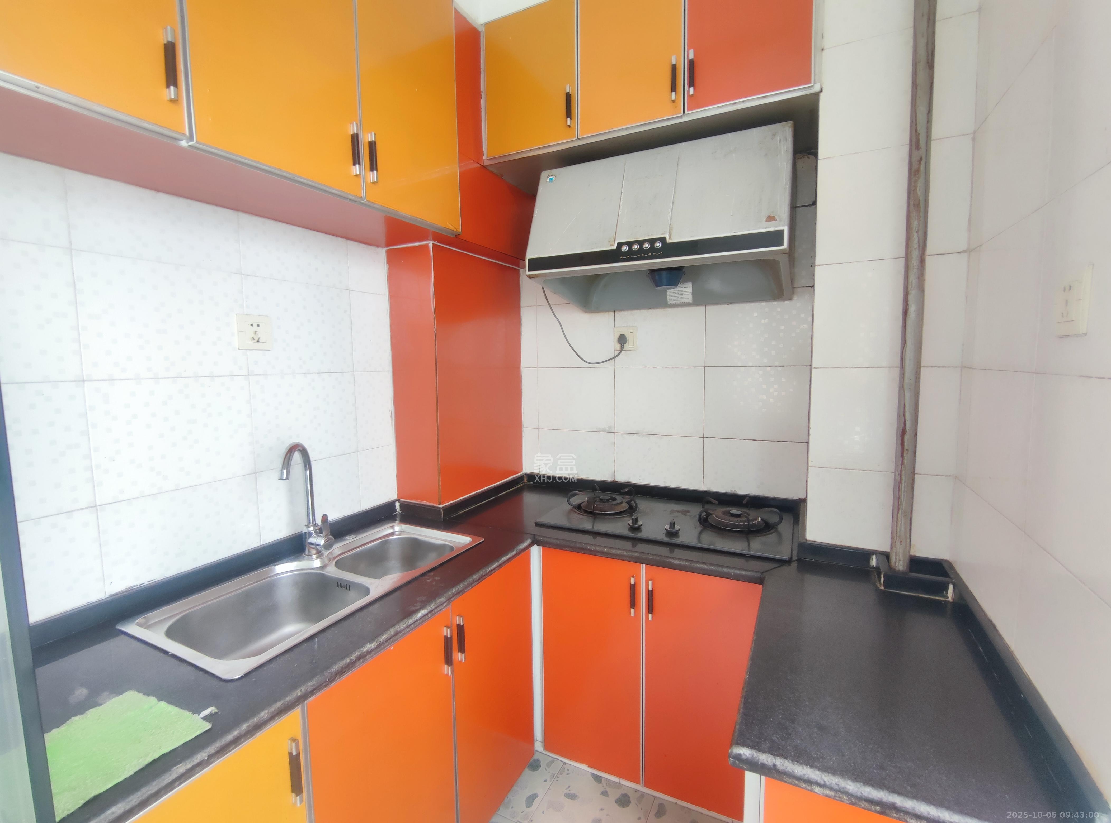 明城公寓 1室1厅1卫 1100.0元/月 明城公寓 1室1厅1卫 1100.0元/月室内图