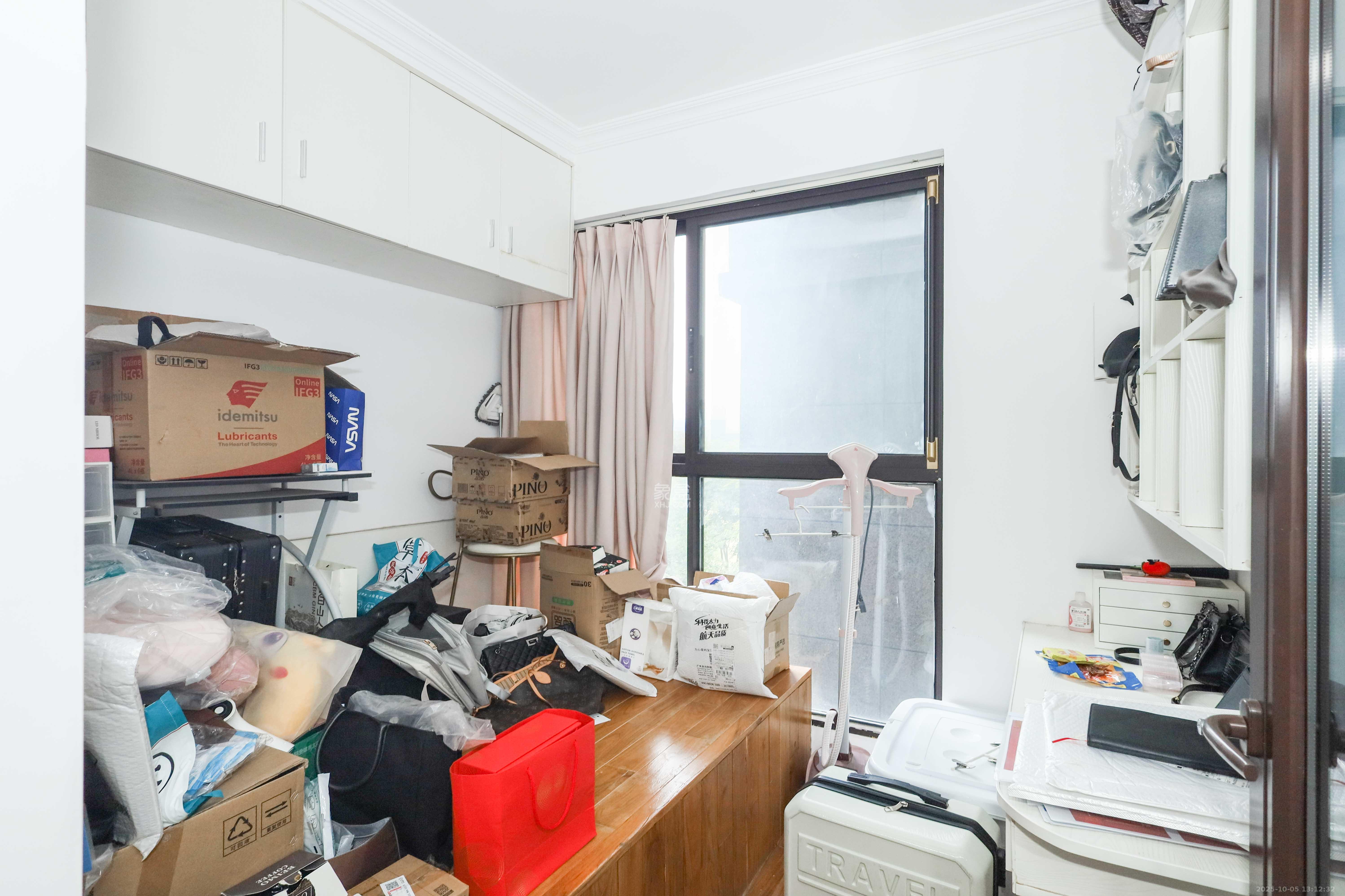 梅溪鑫苑名家 1室2厅1卫 88.0万 梅溪鑫苑名家 1室2厅1卫 88.0万卧室