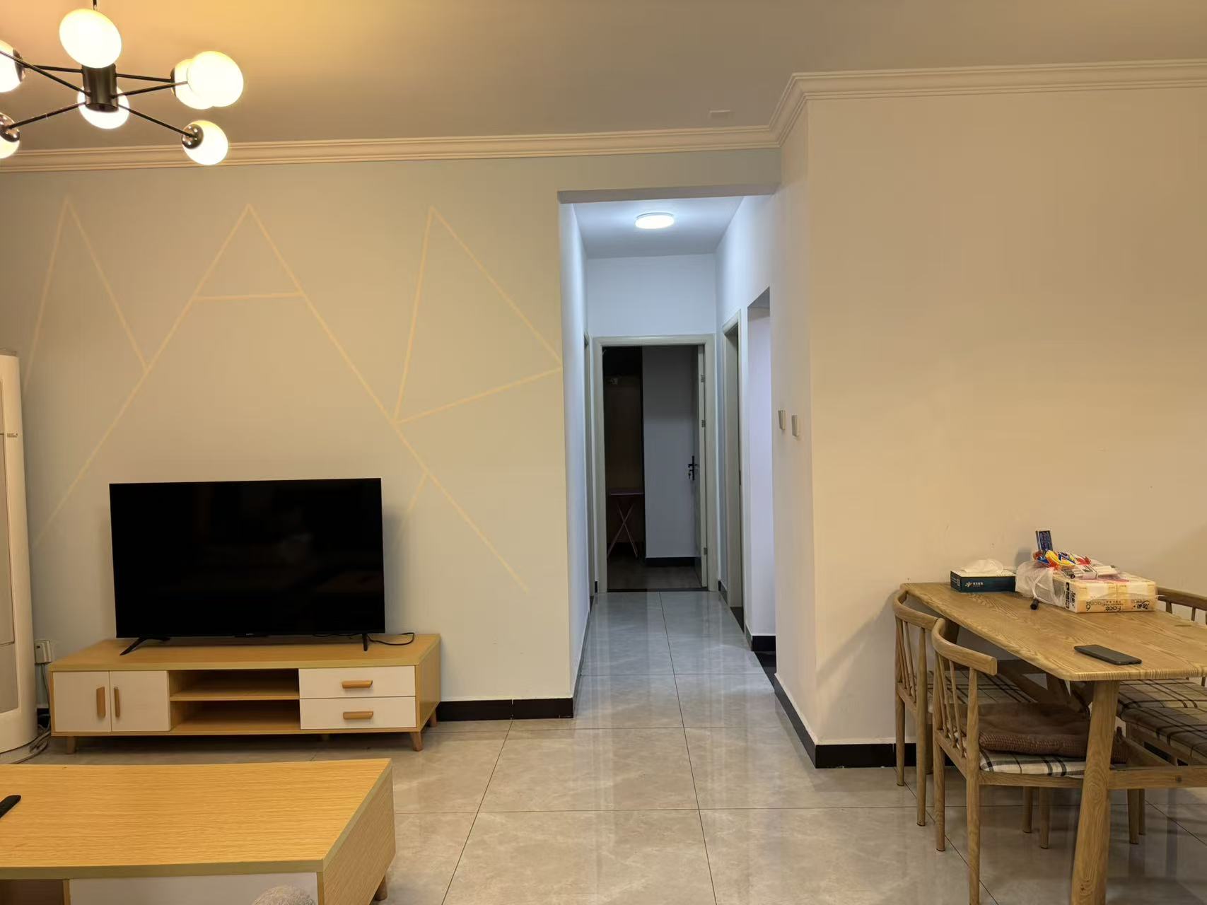 振业城三期  3室2厅1卫    2700.0元/月 振业城三期  3室2厅1卫    2700.0元/月户型图