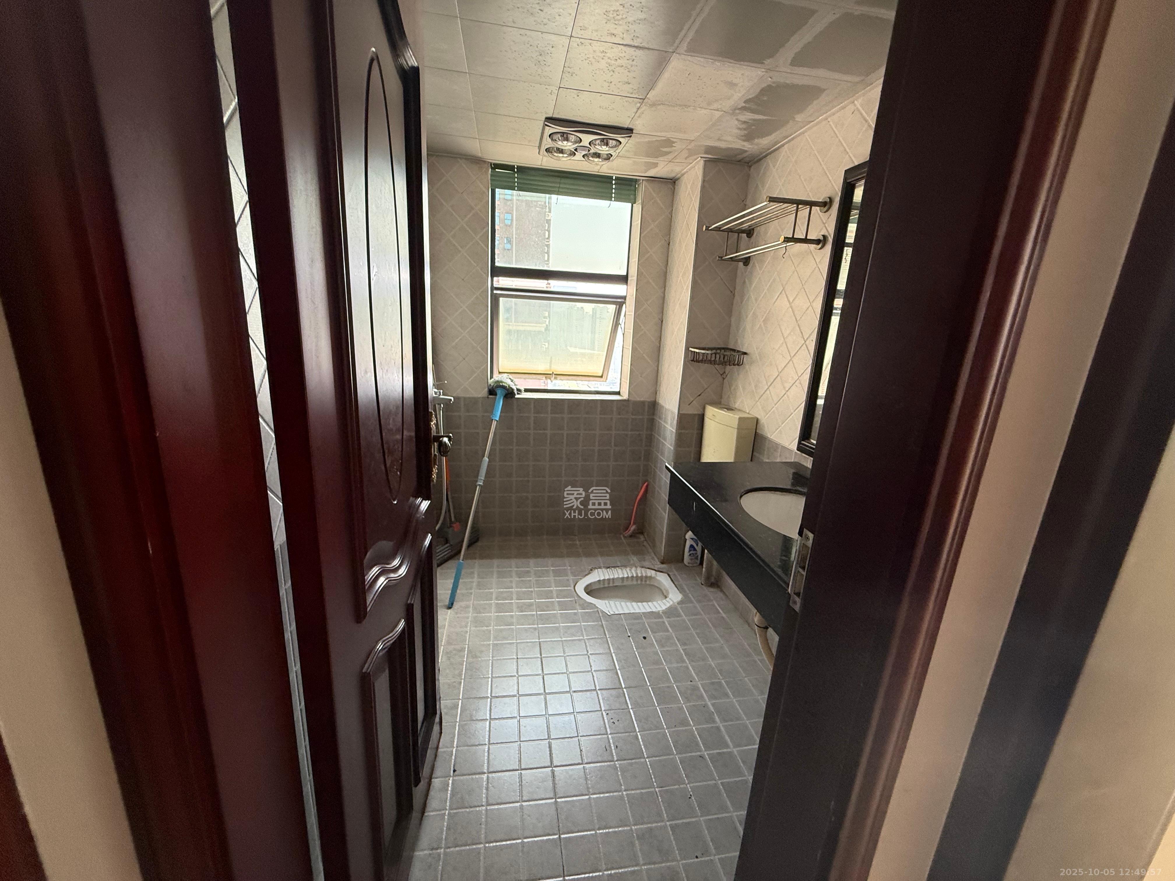 尚城 2室1厅1卫 2000.0元/月 尚城 2室1厅1卫 2000.0元/月室内图