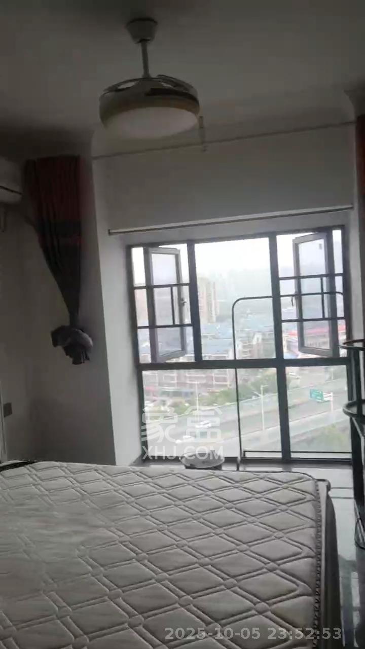 绿洲花园 1室1厅1卫 1800.0元/月 绿洲花园 1室1厅1卫 1800.0元/月室内图