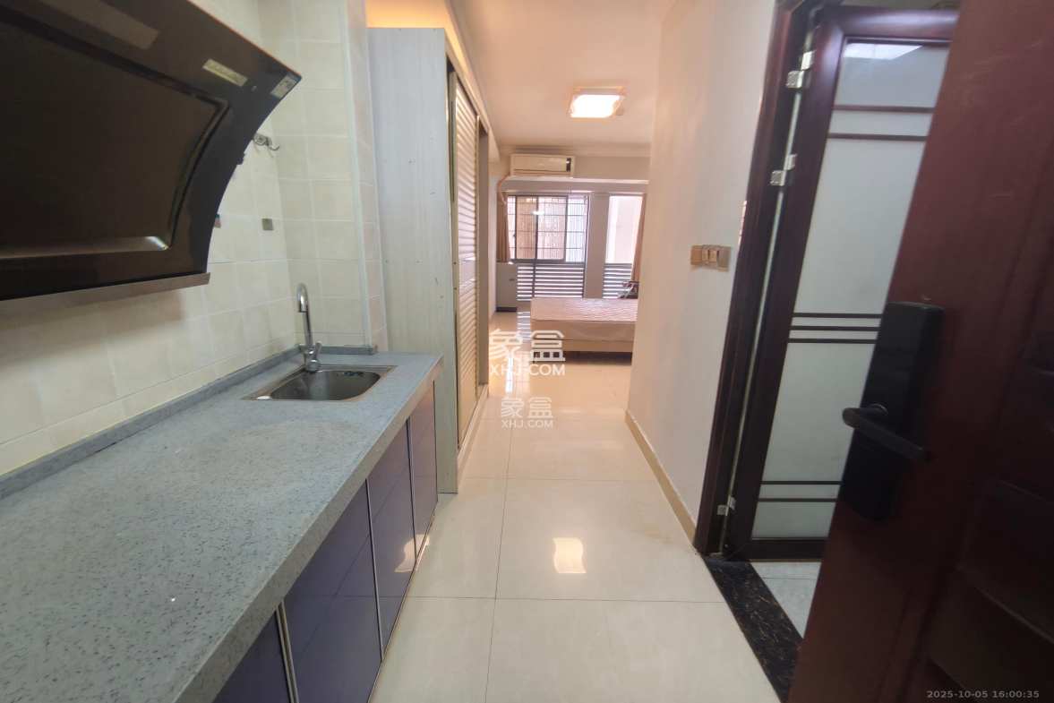 东方芙蓉 1室1厅1卫 1500.0元/月 东方芙蓉 1室1厅1卫 1500.0元/月室内图