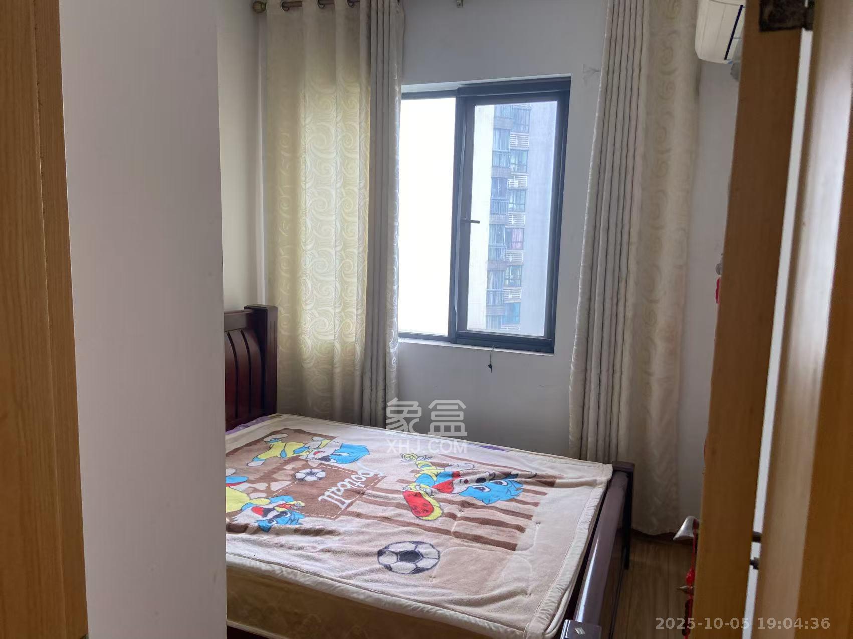 莱茵城 3室2厅2卫 1800.0元/月 莱茵城 3室2厅2卫 1800.0元/月室内图