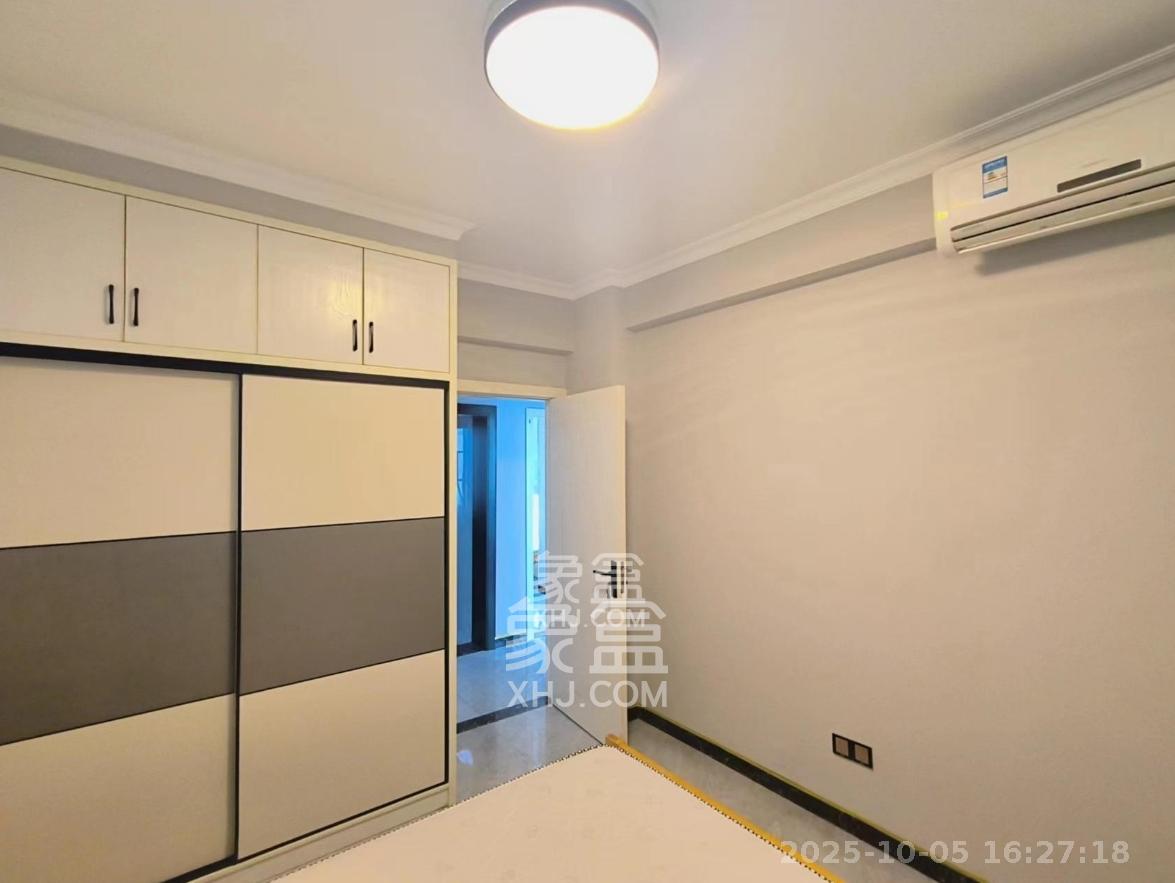 惟盛园  4室2厅2卫    3200.0元/月室内图