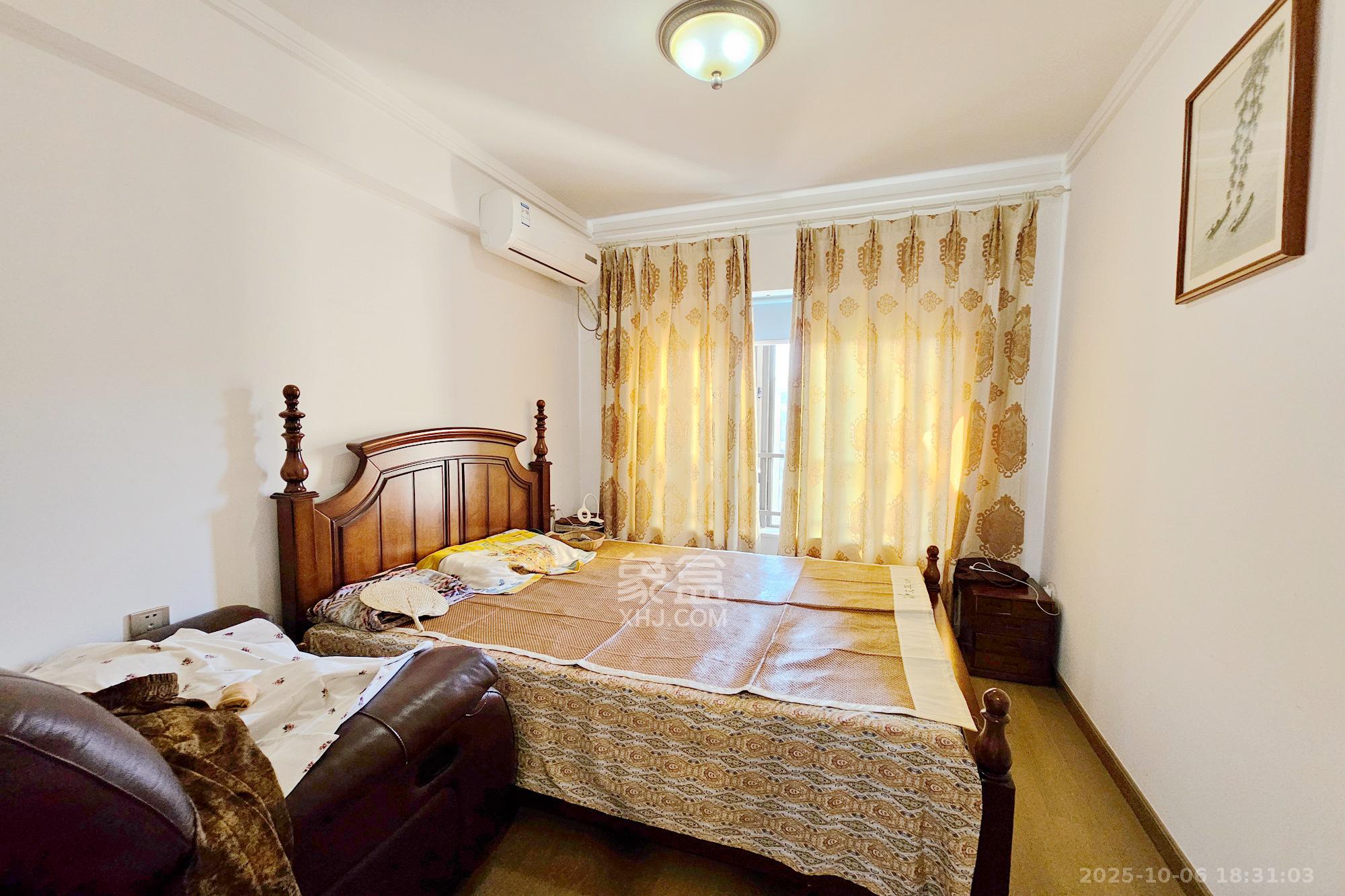 阳光城尚东湾青柠园 4室2厅2卫 126.8万 阳光城尚东湾青柠园 4室2厅2卫 126.8万卧室