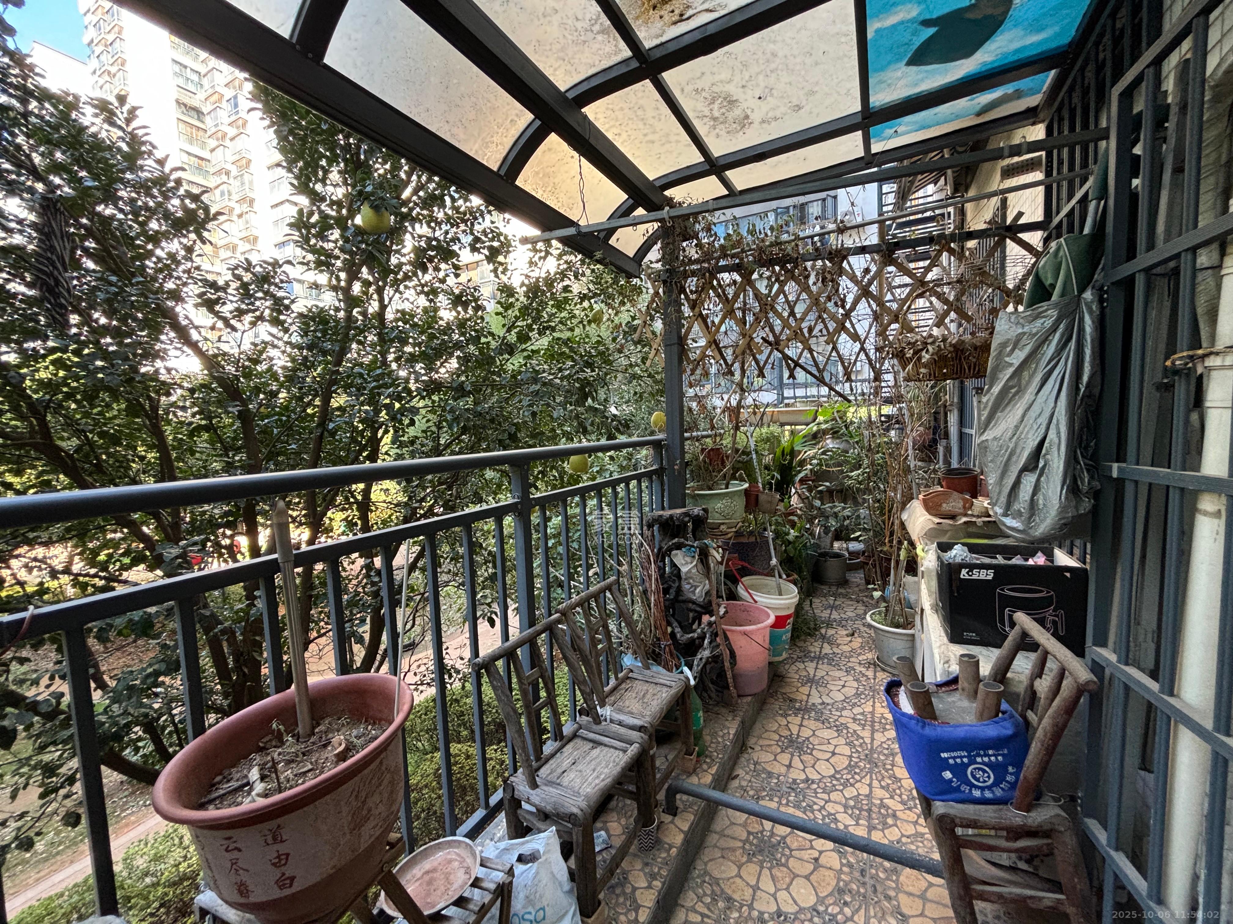 钱隆学府一、二期 2室1厅1卫 1400.0元/月 钱隆学府一、二期 2室1厅1卫 1400.0元/月室内图