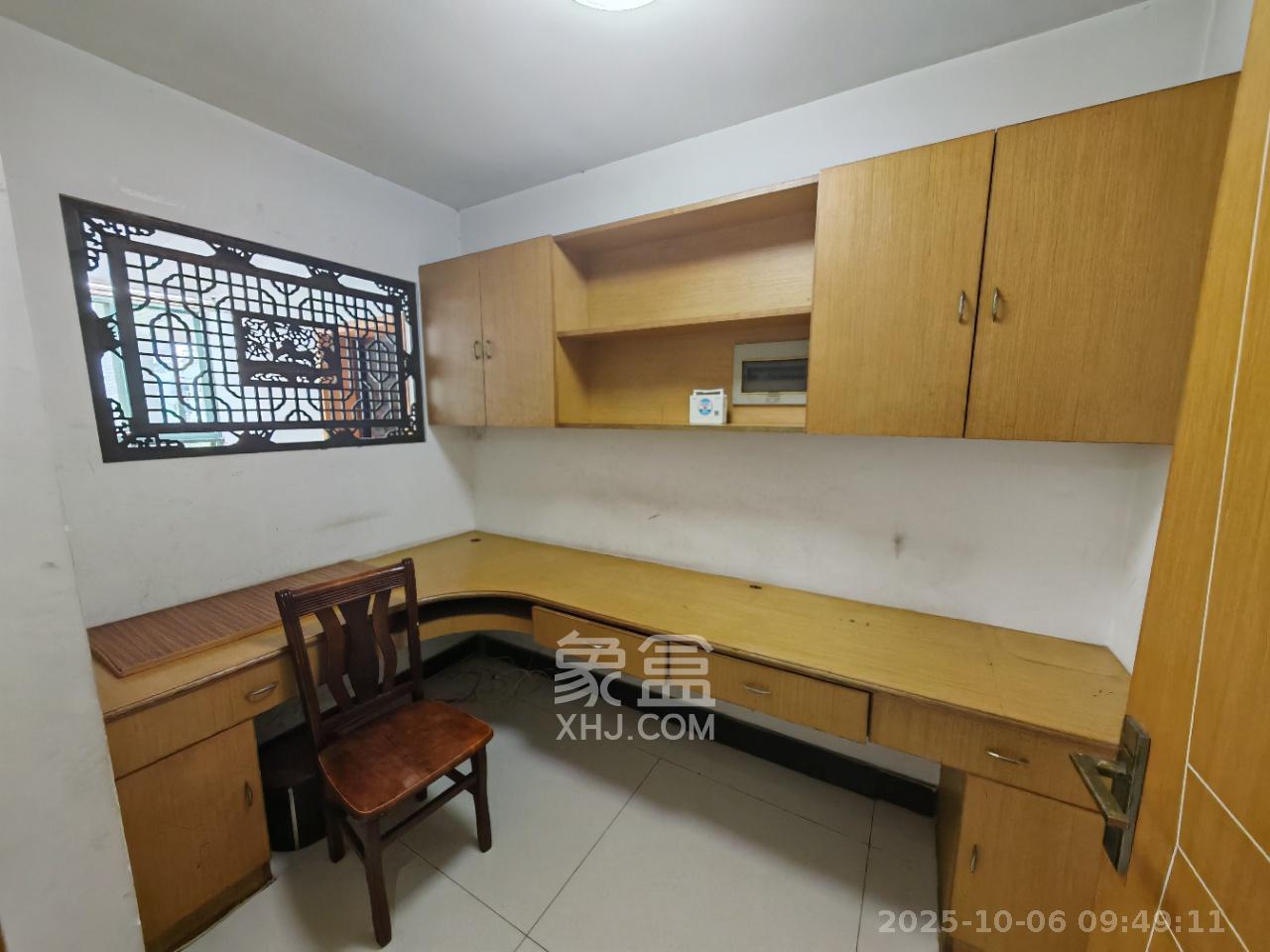 望兴景园一期 3室2厅2卫 2600.0元/月 望兴景园一期 3室2厅2卫 2600.0元/月室内图