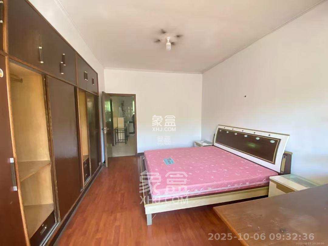 东瓜山二村 2室1厅1卫 1400.0元/月 东瓜山二村 2室1厅1卫 1400.0元/月室内图