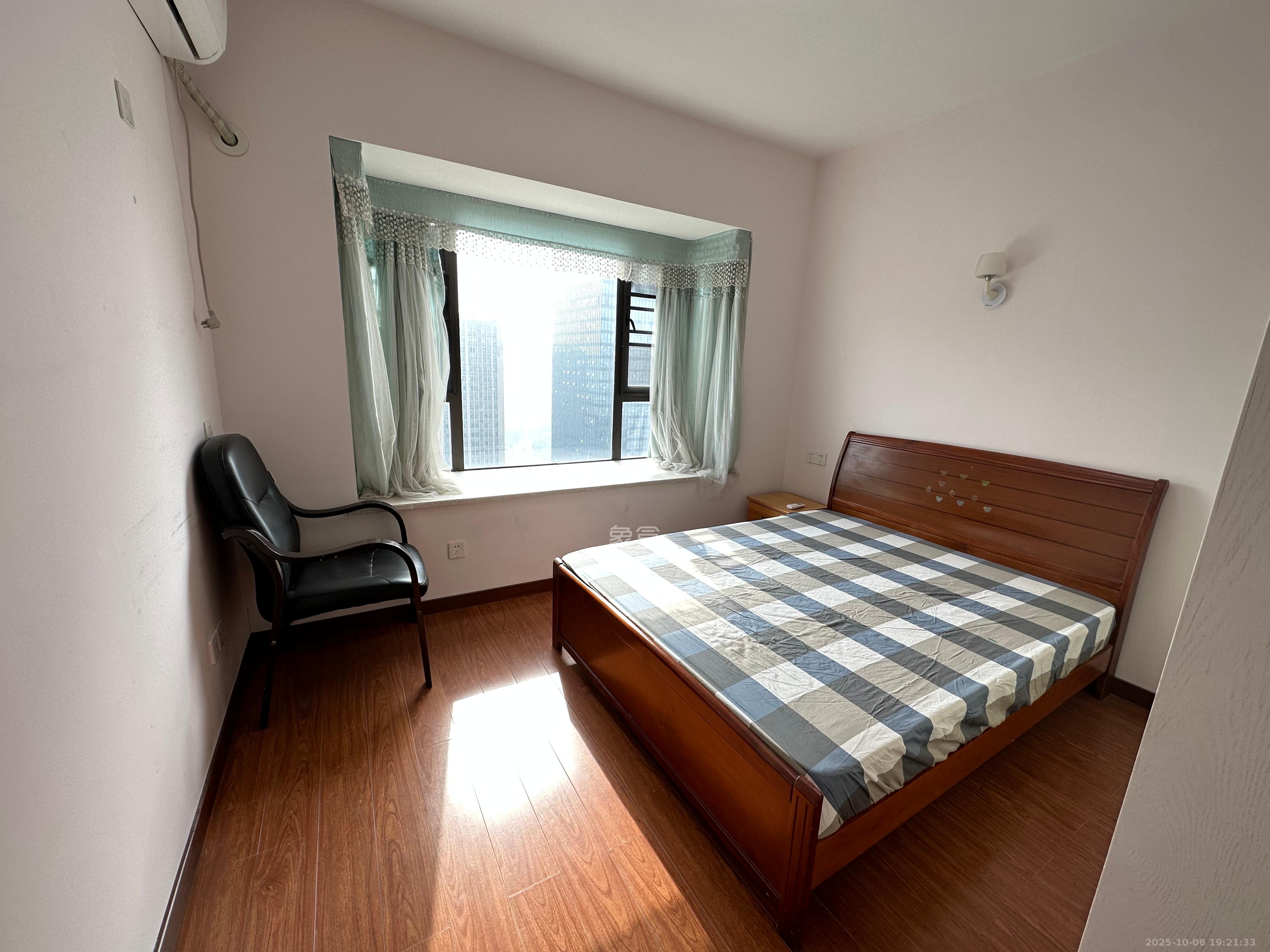 钰龙天下二期（钰龙佳园）  3室2厅1卫    2800.0元/月室内图