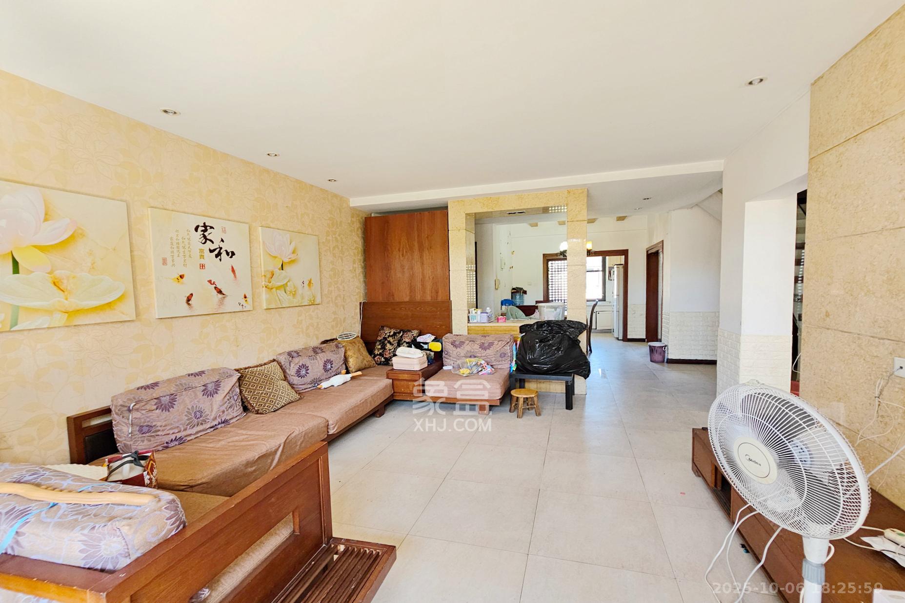 绿城桂花城  4室2厅3卫    148.0万