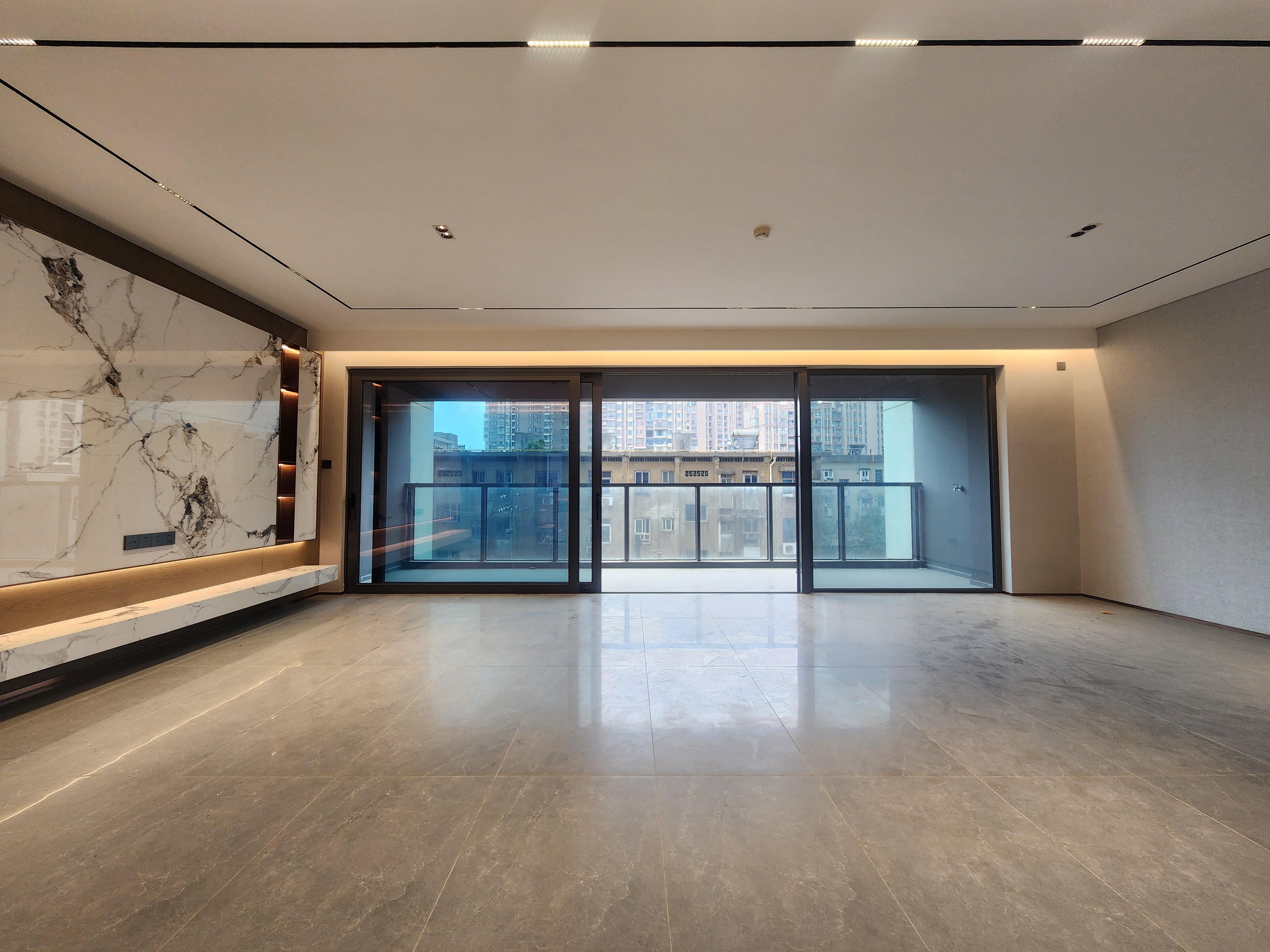 长沙悦府(华润万象城) 1室0厅0卫 11000.0元/月 长沙悦府(华润万象城) 1室0厅0卫 11000.0元/月户型图