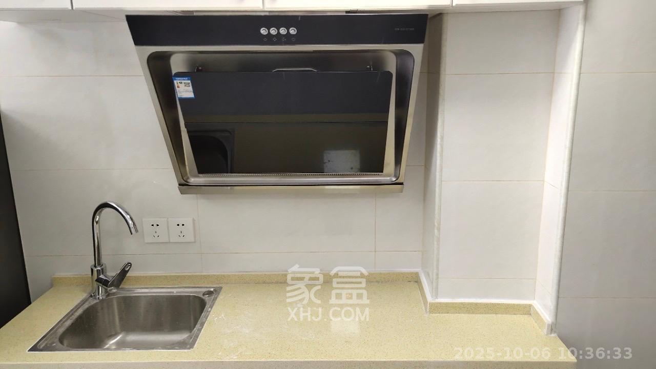 裕天国际商汇中心  1室1厅1卫   1600.00元/月室内图