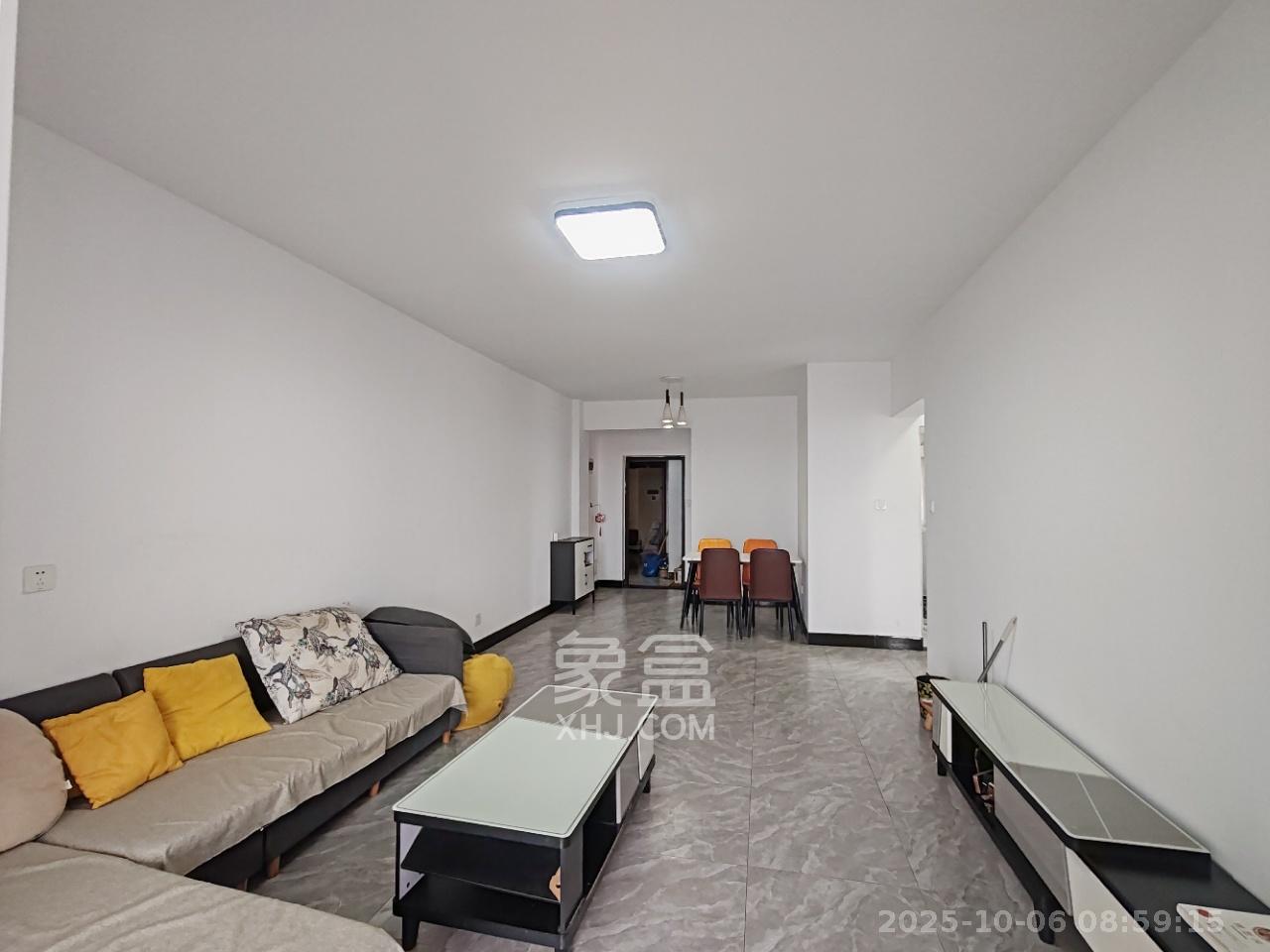 山水湾 3室2厅1卫 1500.0元/月 山水湾 3室2厅1卫 1500.0元/月室内图