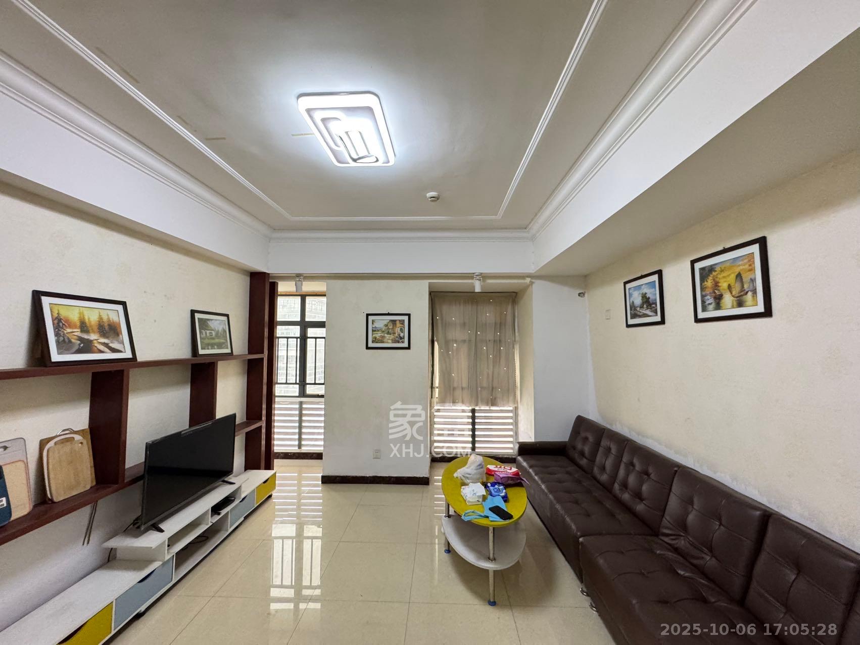 蓝湾国际广场  1室1厅1卫    3000.0元/月