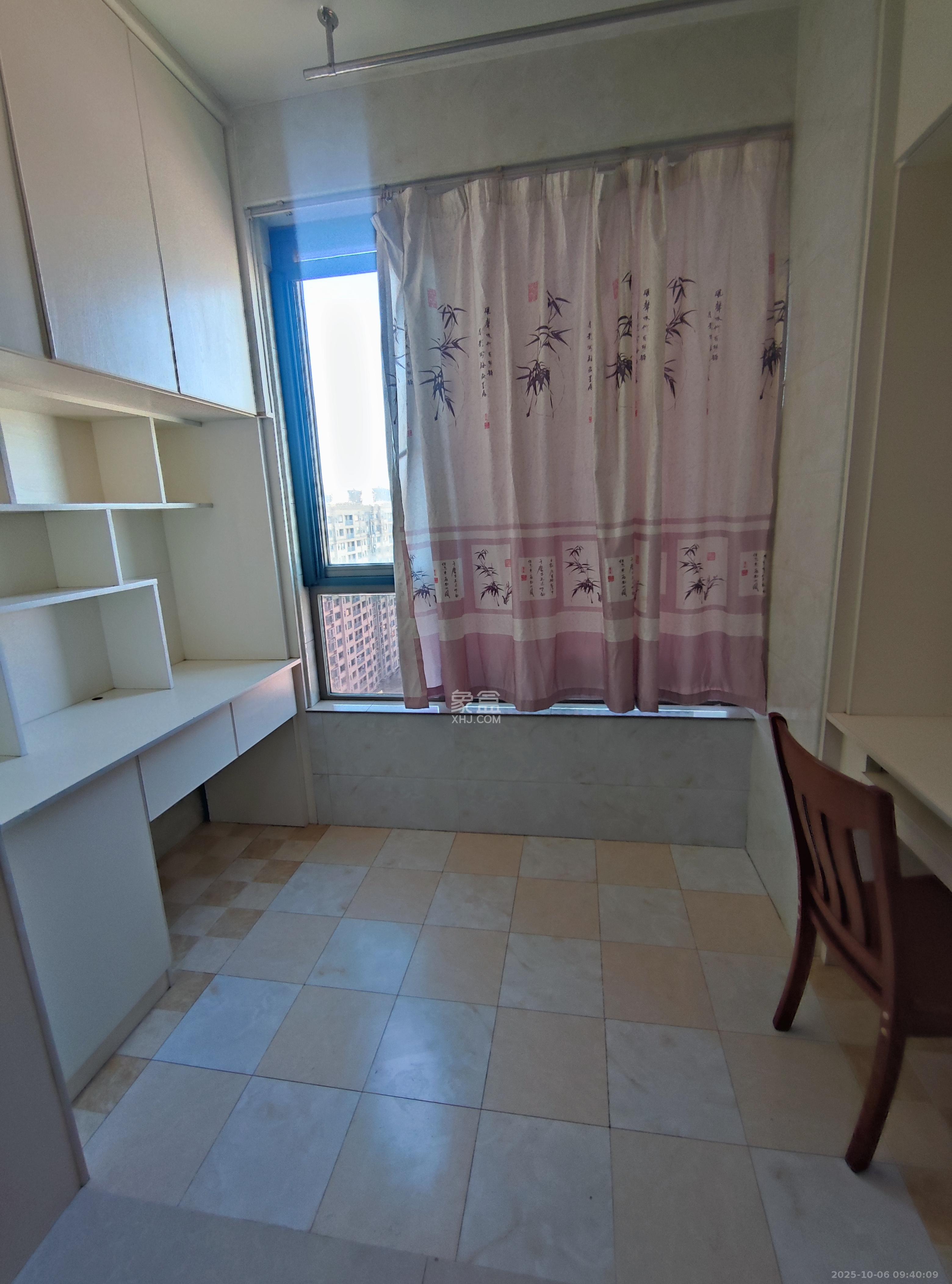 怡海星城 2室2厅1卫 1800.0元/月 怡海星城 2室2厅1卫 1800.0元/月室内图