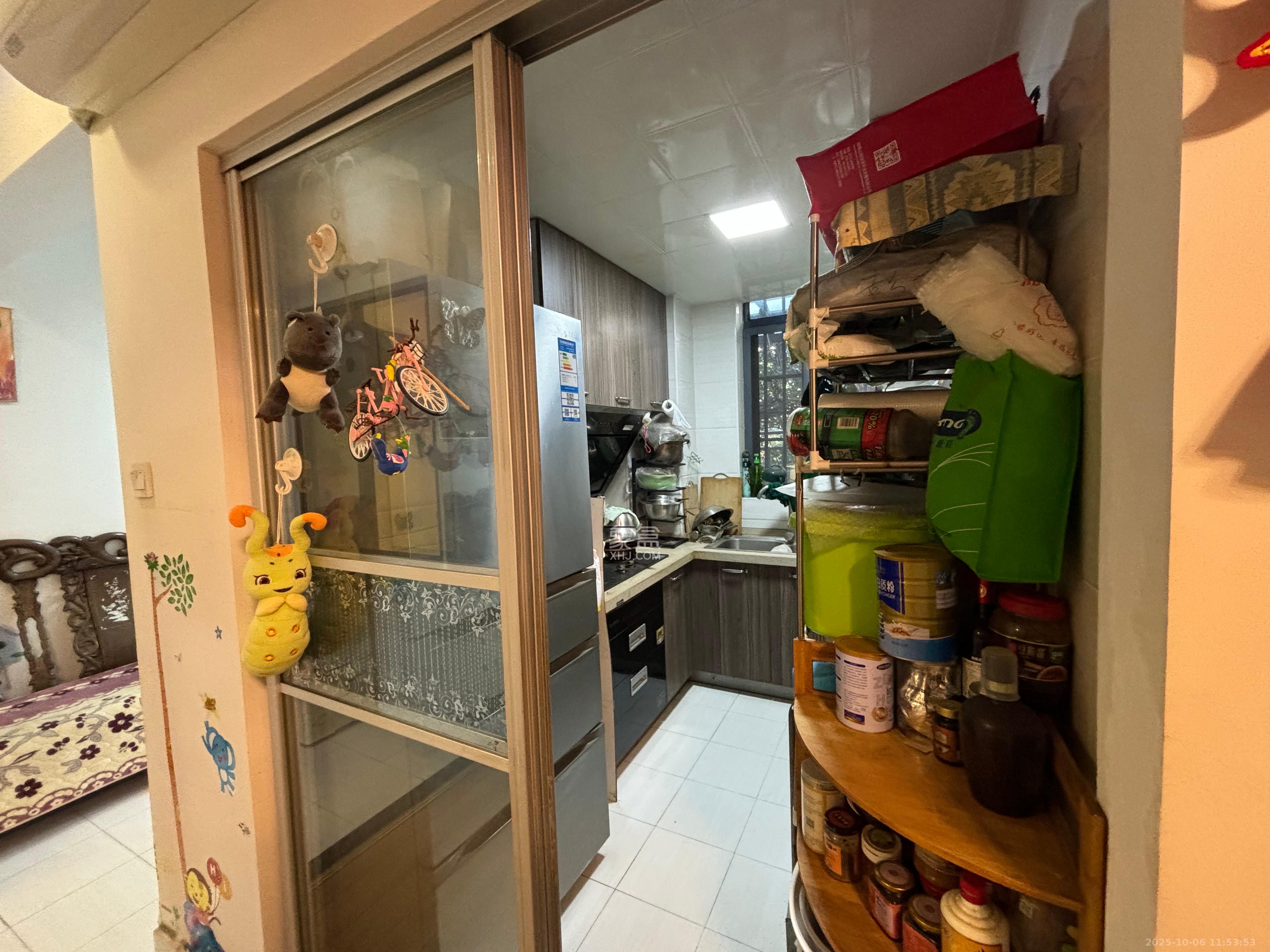 钱隆学府一、二期 2室1厅1卫 1400.0元/月 钱隆学府一、二期 2室1厅1卫 1400.0元/月室内图