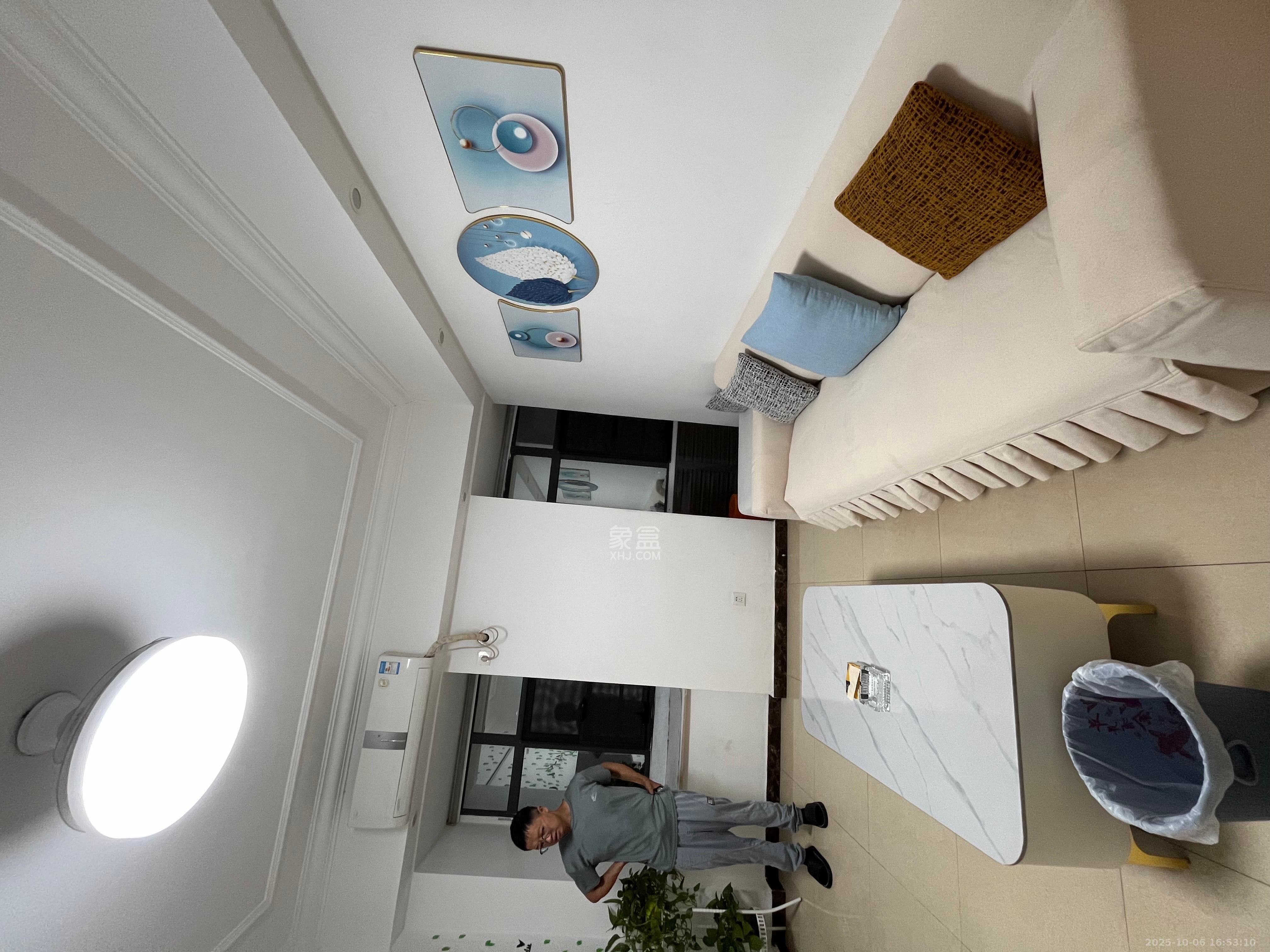 蓝湾国际广场  3室2厅1卫    3000.0元/月室内图