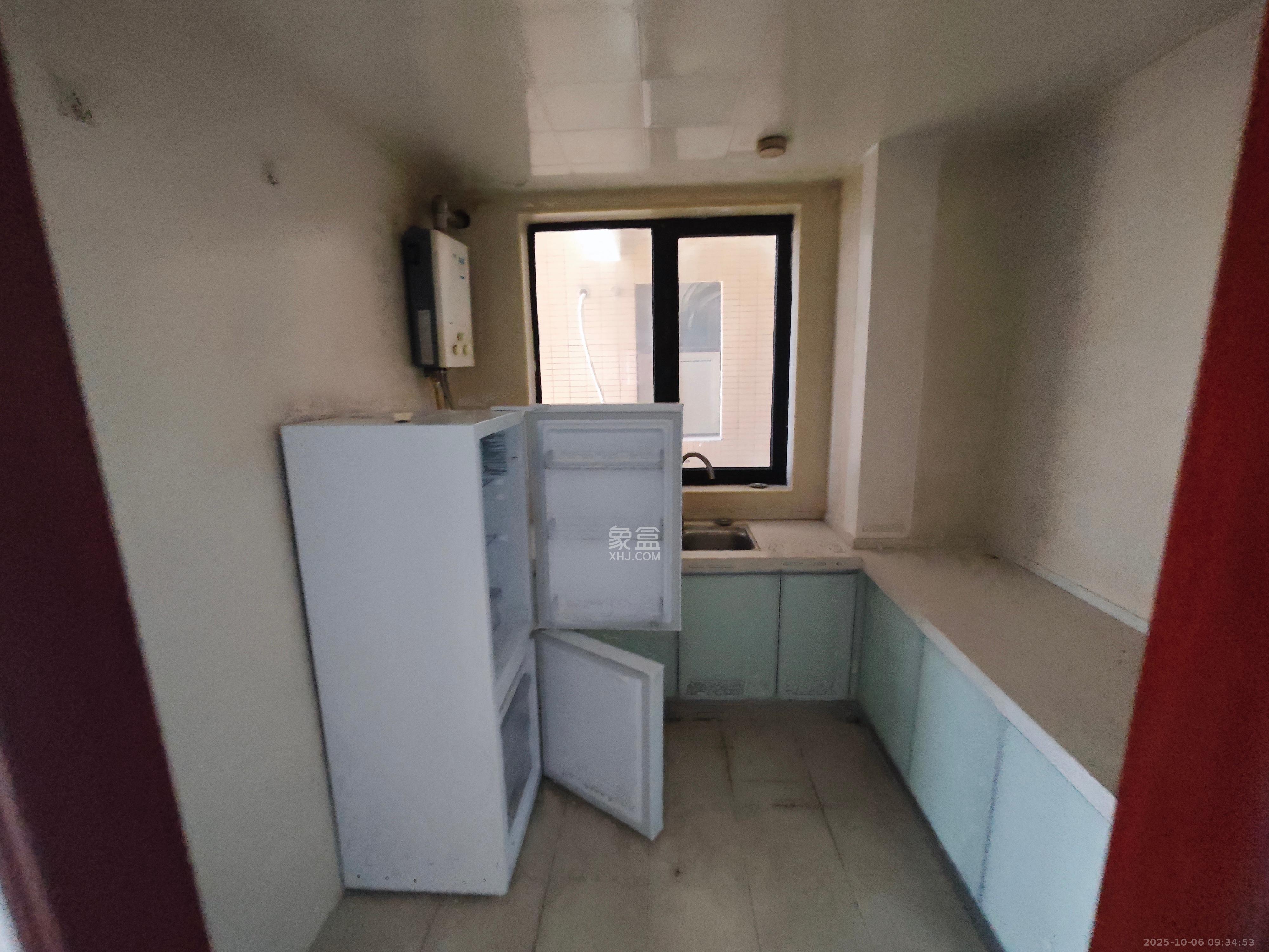 枫林家园 1室2厅1卫 2500.00元/月 枫林家园 1室2厅1卫 2500.00元/月室内图