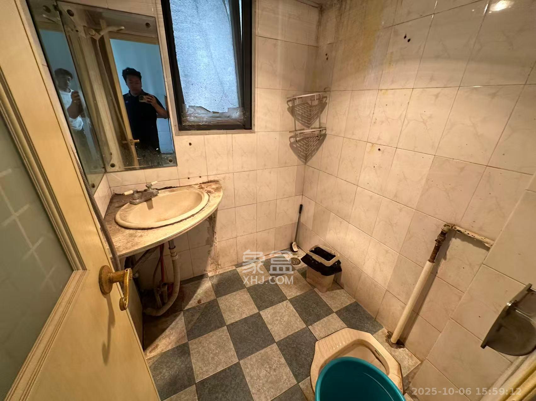 杨家山交警宿舍 2室2厅1卫 1800.0元/月 杨家山交警宿舍 2室2厅1卫 1800.0元/月室内图