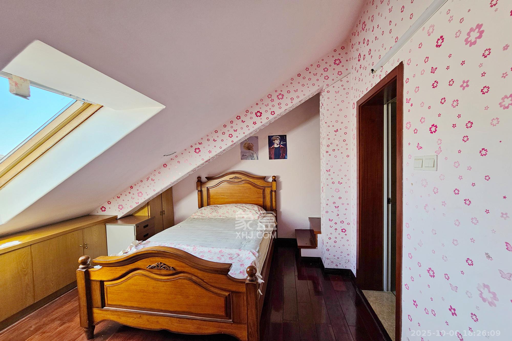 绿城桂花城  4室2厅3卫    148.0万卧室