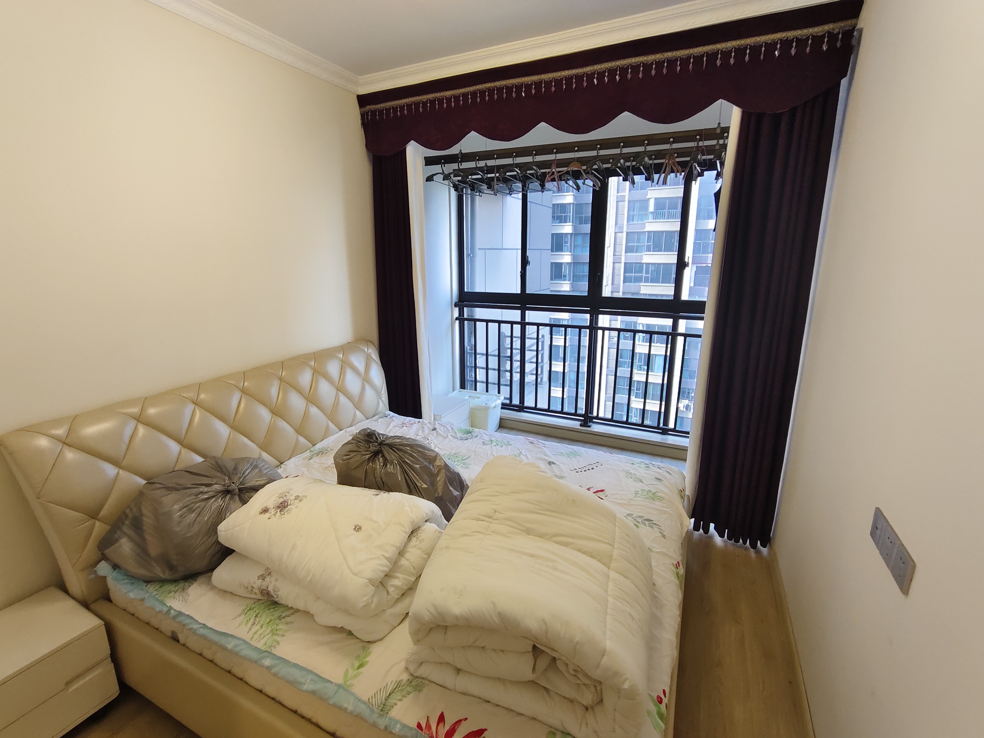 铂金汉宫  3室2厅2卫    80.8万 铂金汉宫  3室2厅2卫    80.8万室内图