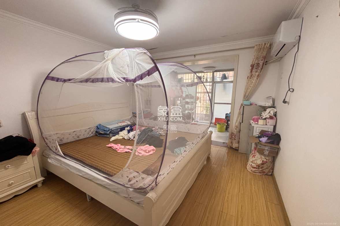 天凯东苑 3室1厅1卫 1500.0元/月 天凯东苑 3室1厅1卫 1500.0元/月室内图