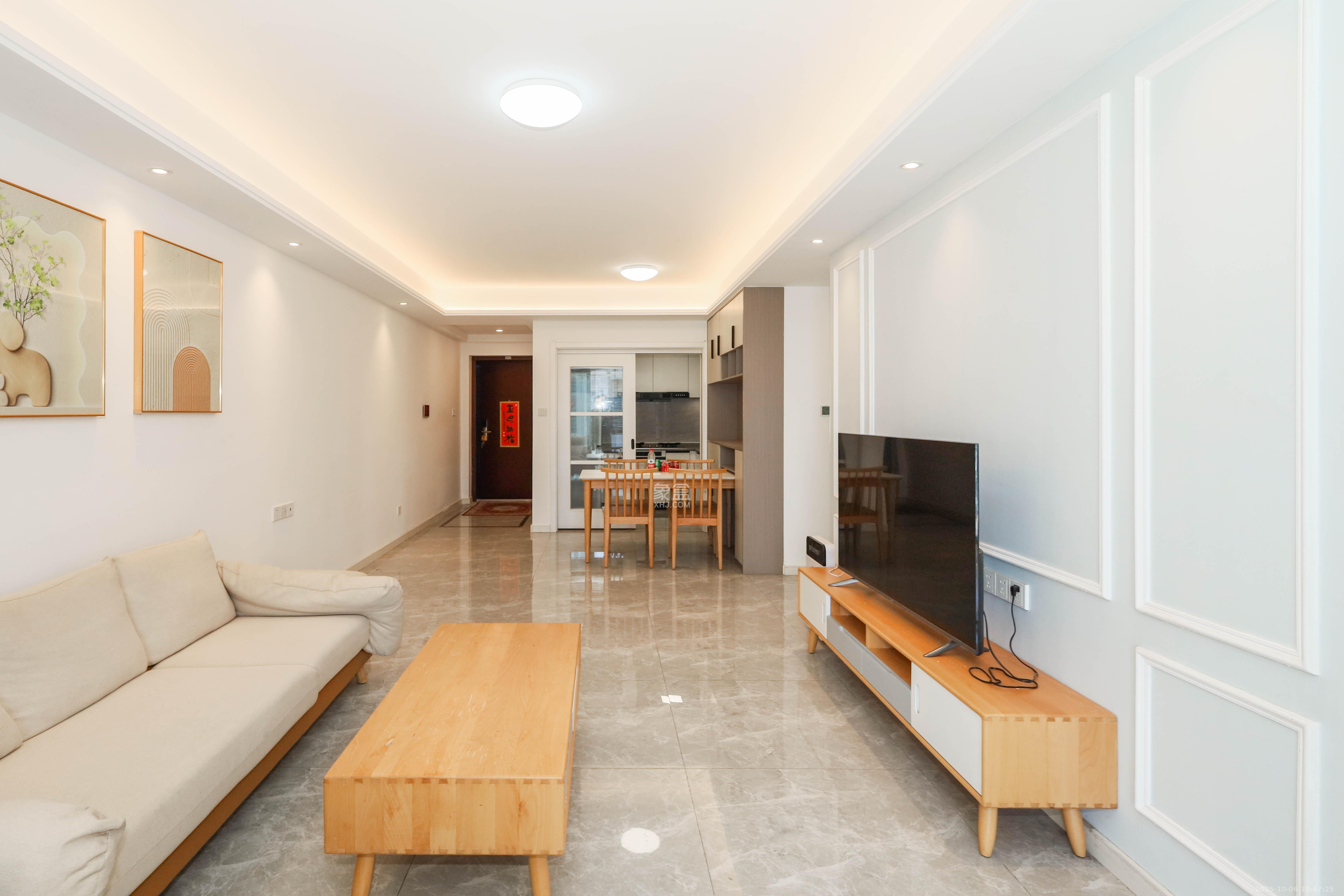 万科金色梦想C区  3室2厅1卫    123.0万 万科金色梦想C区  3室2厅1卫    123.0万客厅