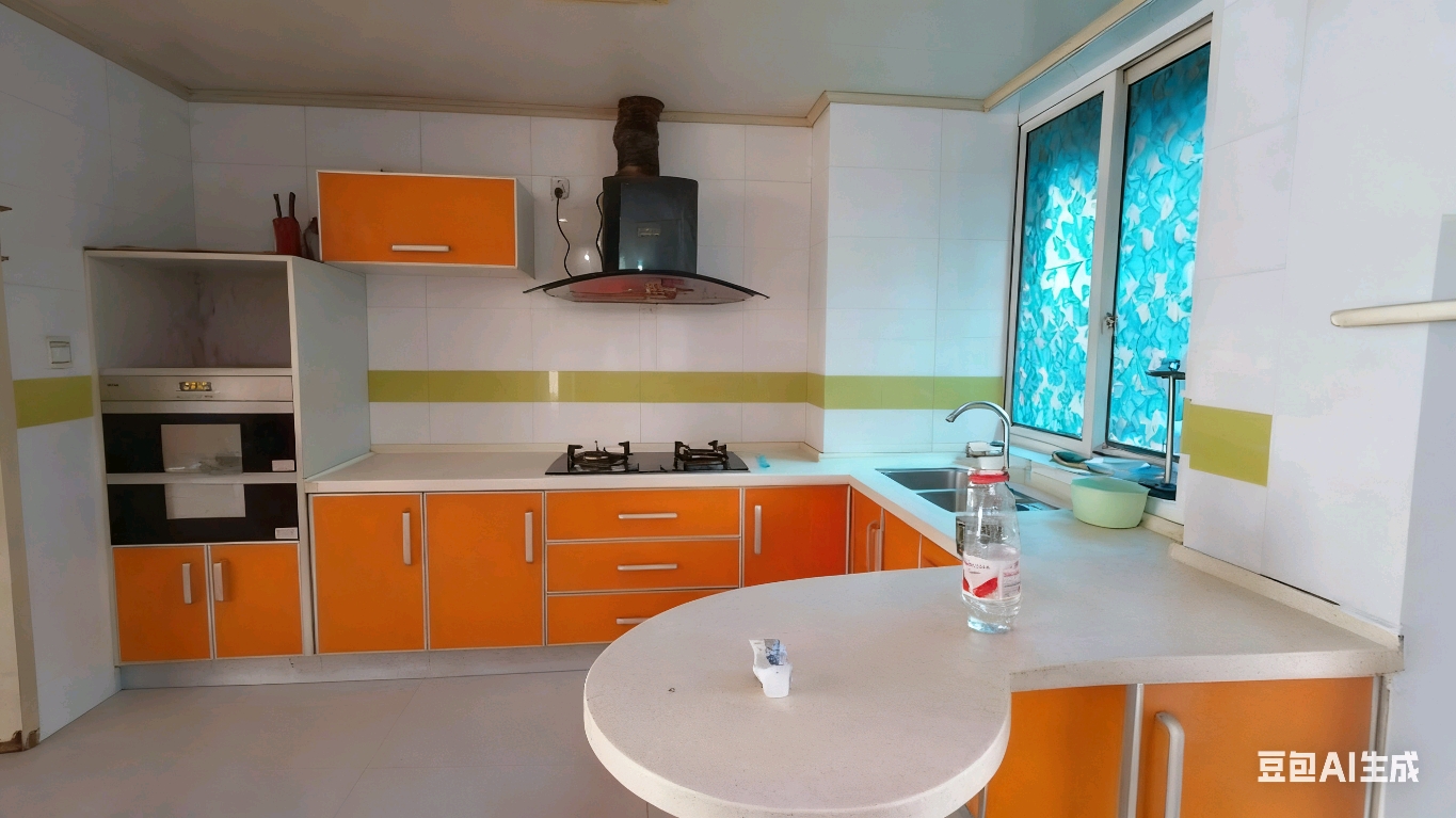 旺角佳园 3室2厅2卫 55.0万 旺角佳园 3室2厅2卫 55.0万客厅