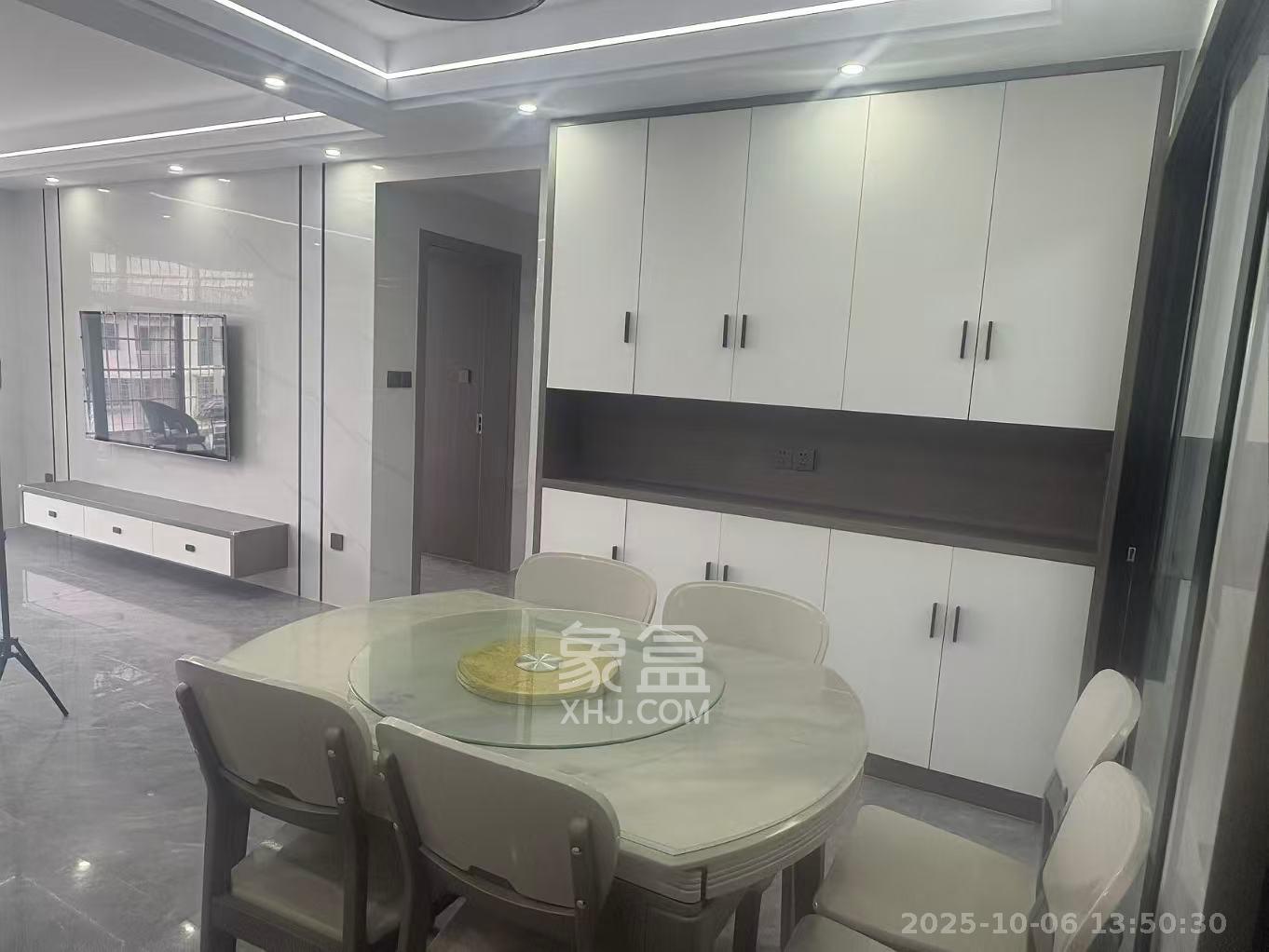 坪山家园 2室2厅1卫 1900.0元/月 坪山家园 2室2厅1卫 1900.0元/月室内图