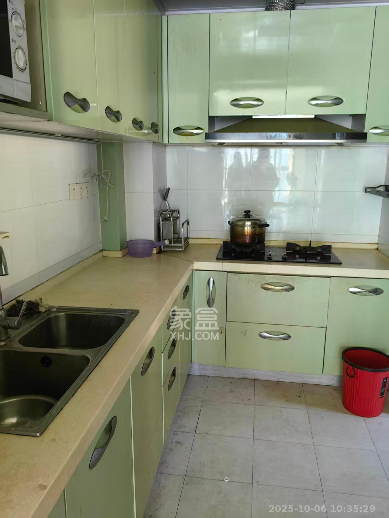 麓谷公馆（涉外国际公馆）  2室2厅1卫    1950.0元/月室内图