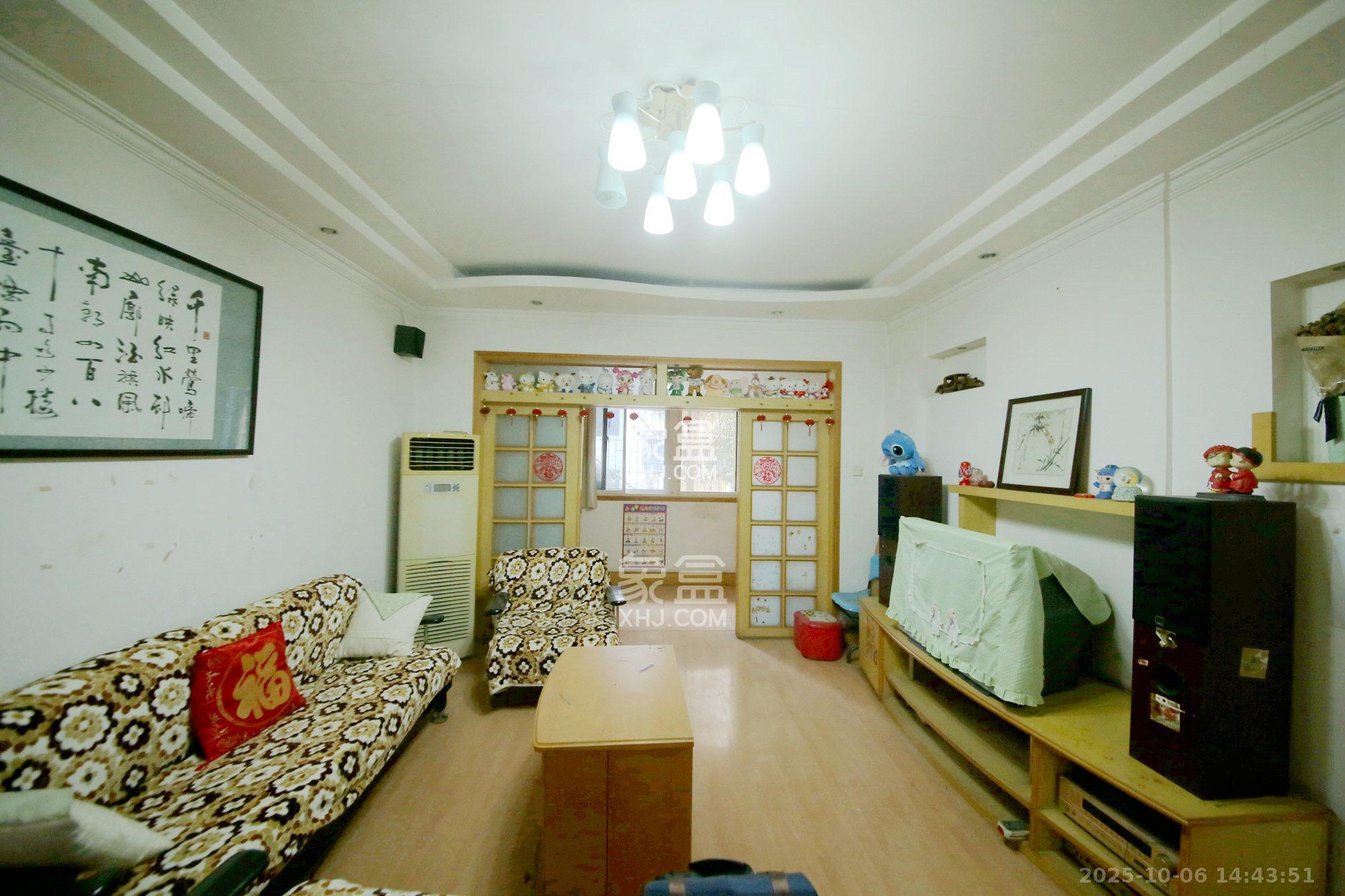 荷花园电信宿舍(天辰荷花苑)  2室2厅1卫    1800.0元/月 荷花园电信宿舍(天辰荷花苑)  2室2厅1卫    1800.0元/月