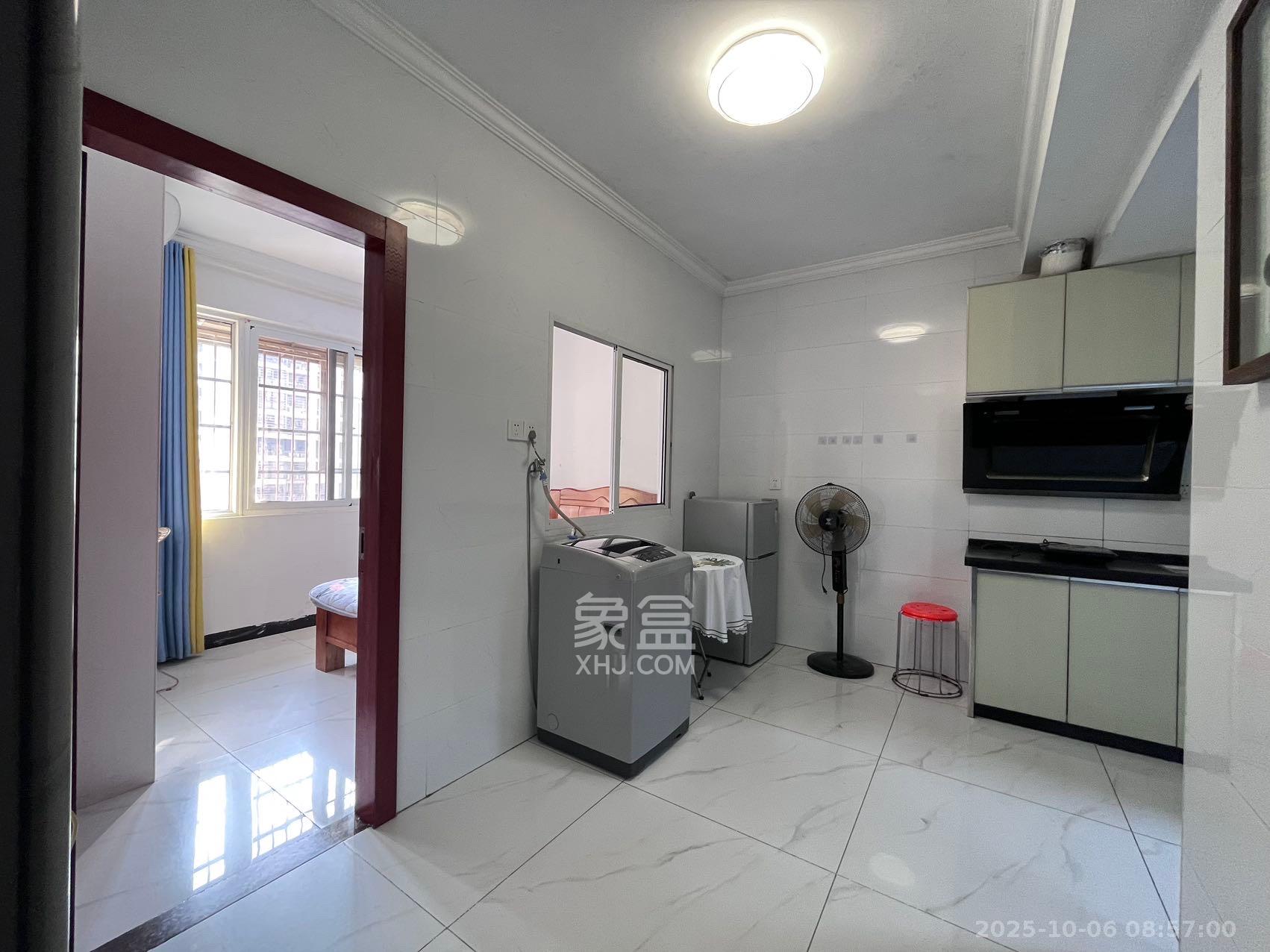 和康园小区 1室0厅1卫 1100.0元/月 和康园小区 1室0厅1卫 1100.0元/月室内图