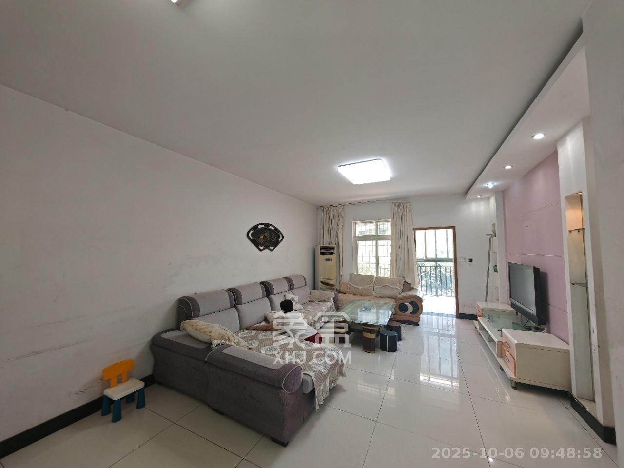 望兴景园一期 3室2厅2卫 2600.0元/月 望兴景园一期 3室2厅2卫 2600.0元/月户型图