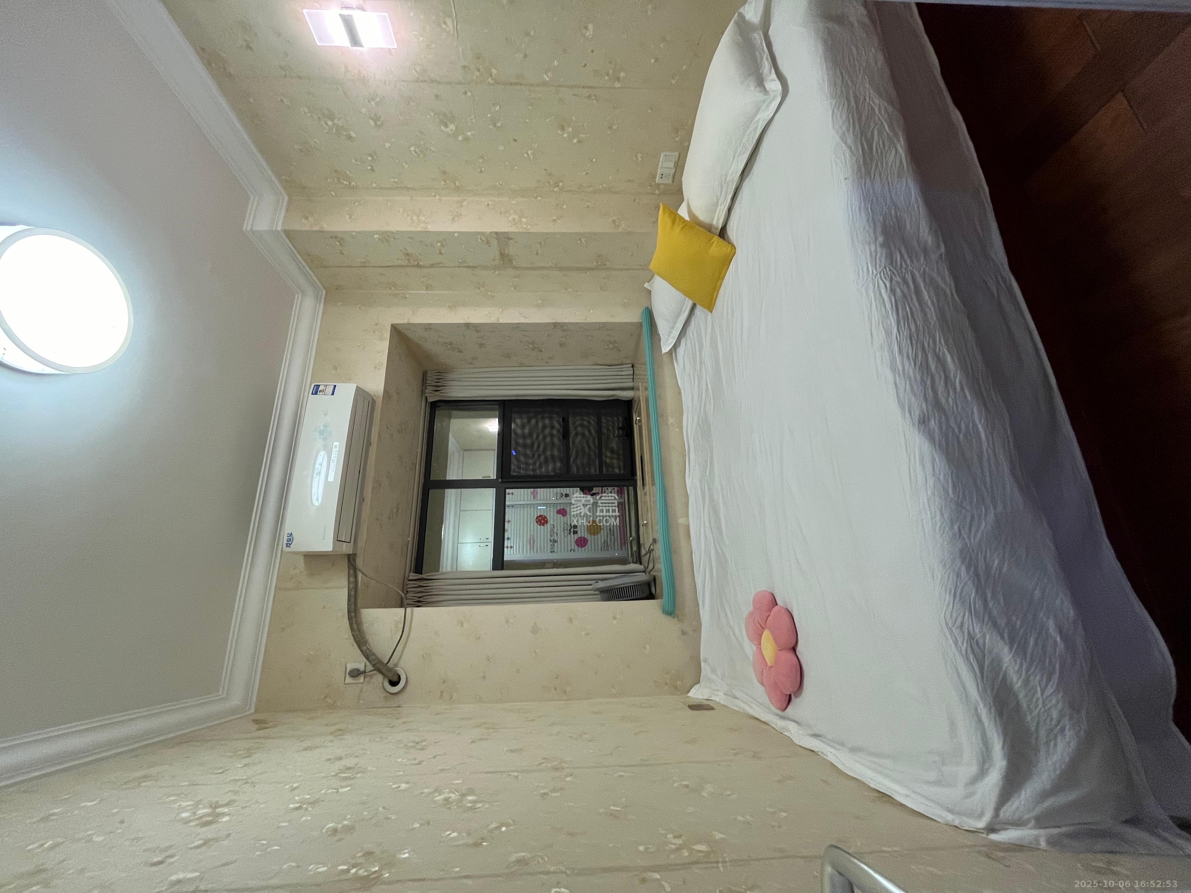 蓝湾国际广场  3室2厅1卫    3000.0元/月室内图