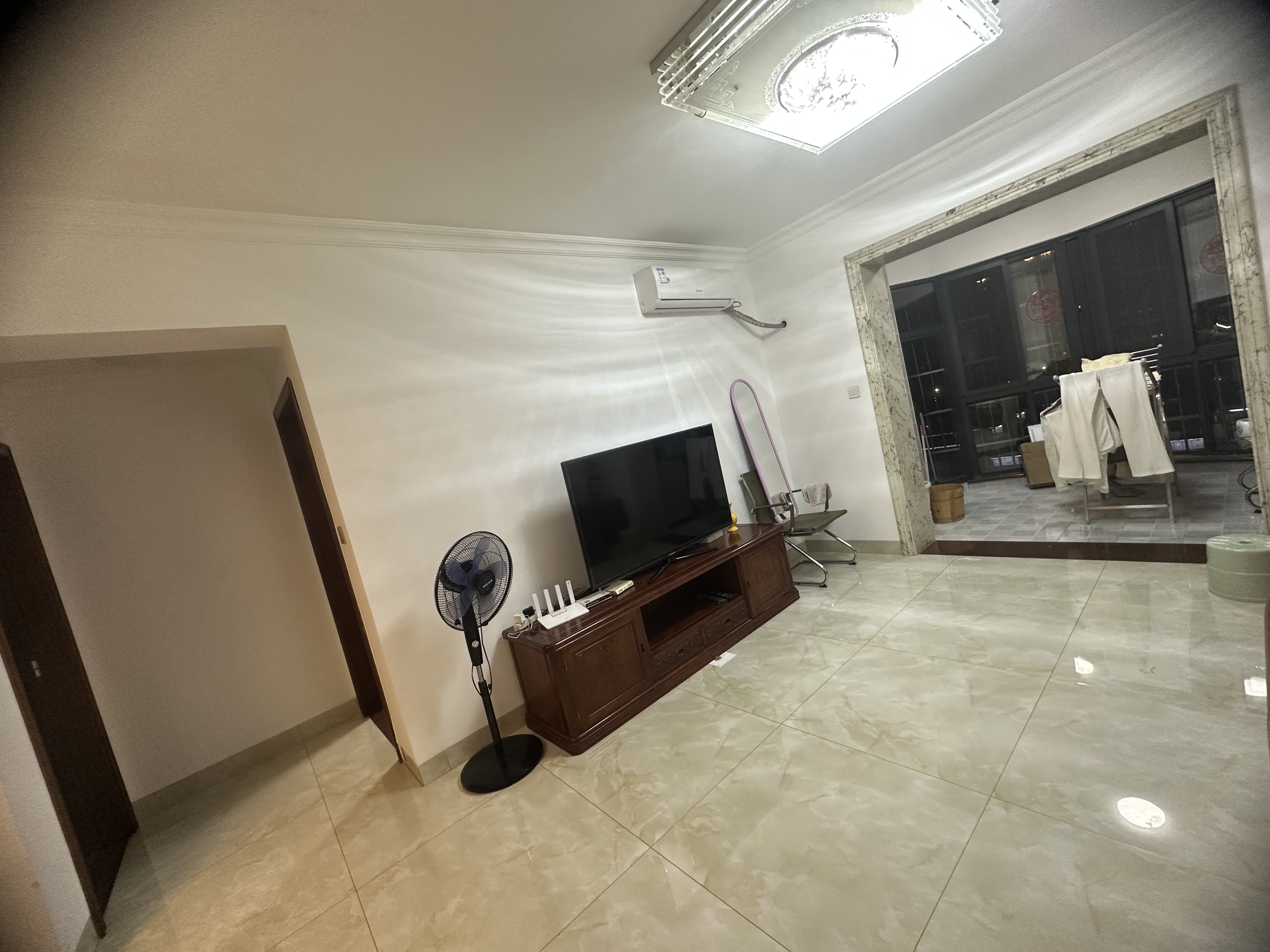 国兴城(B区) 2室1厅1卫 2800.0元/月 国兴城(B区) 2室1厅1卫 2800.0元/月室内图