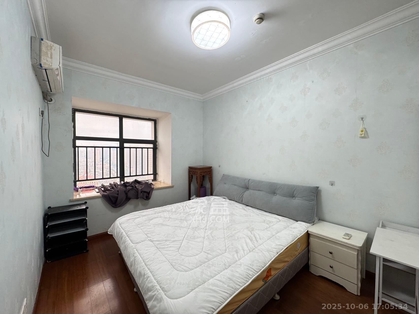 蓝湾国际广场  1室1厅1卫    2800.0元/月室内图