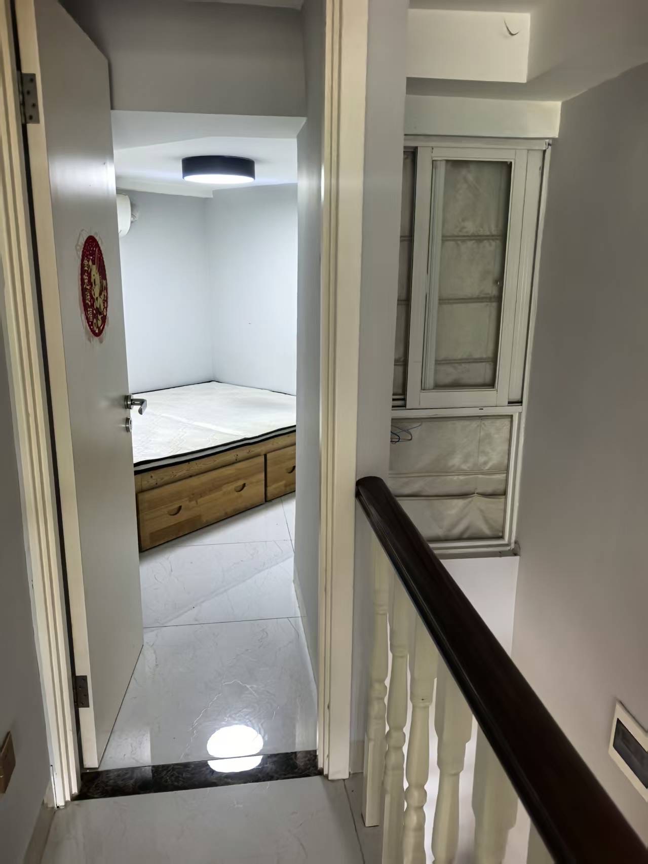 恒大海口湾二期 1室1厅1卫 2300.0元/月 恒大海口湾二期 1室1厅1卫 2300.0元/月室内图