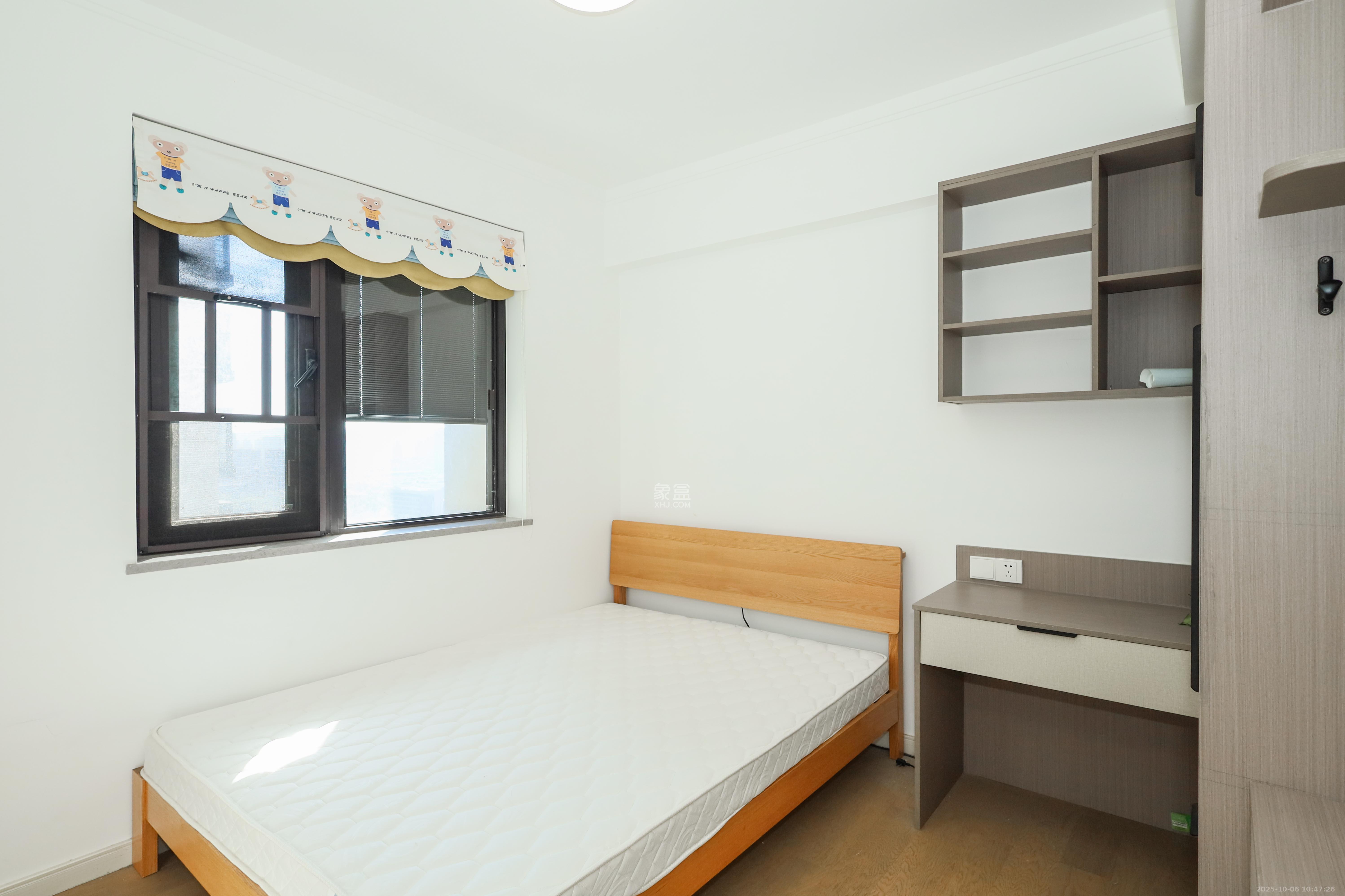 万科金色梦想C区  3室2厅1卫    123.0万 万科金色梦想C区  3室2厅1卫    123.0万卧室