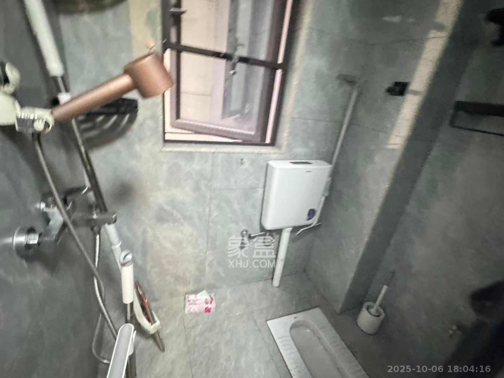 阳光城尚东湾蓝莓苑 3室1厅1卫 2599.0元/月 阳光城尚东湾蓝莓苑 3室1厅1卫 2599.0元/月室内图