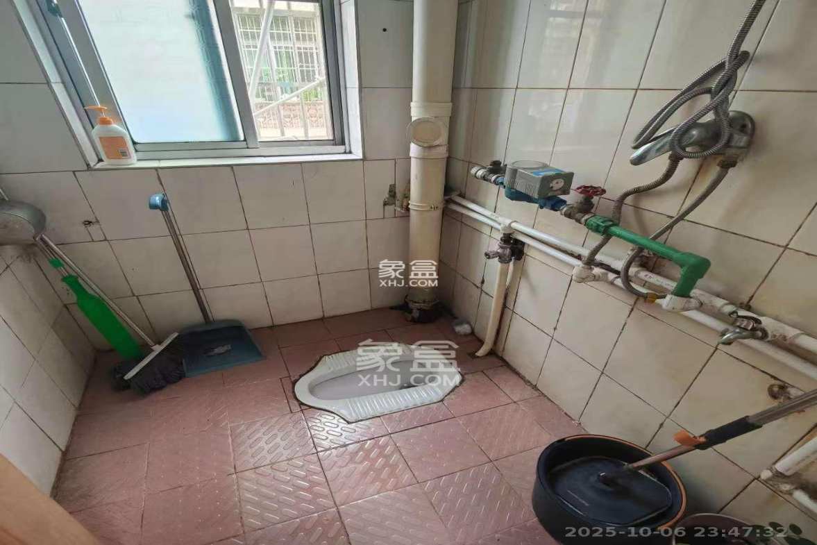 湖南省农业厅  4室1厅1卫    2800.0元/月 湖南省农业厅  4室1厅1卫    2800.0元/月室内图