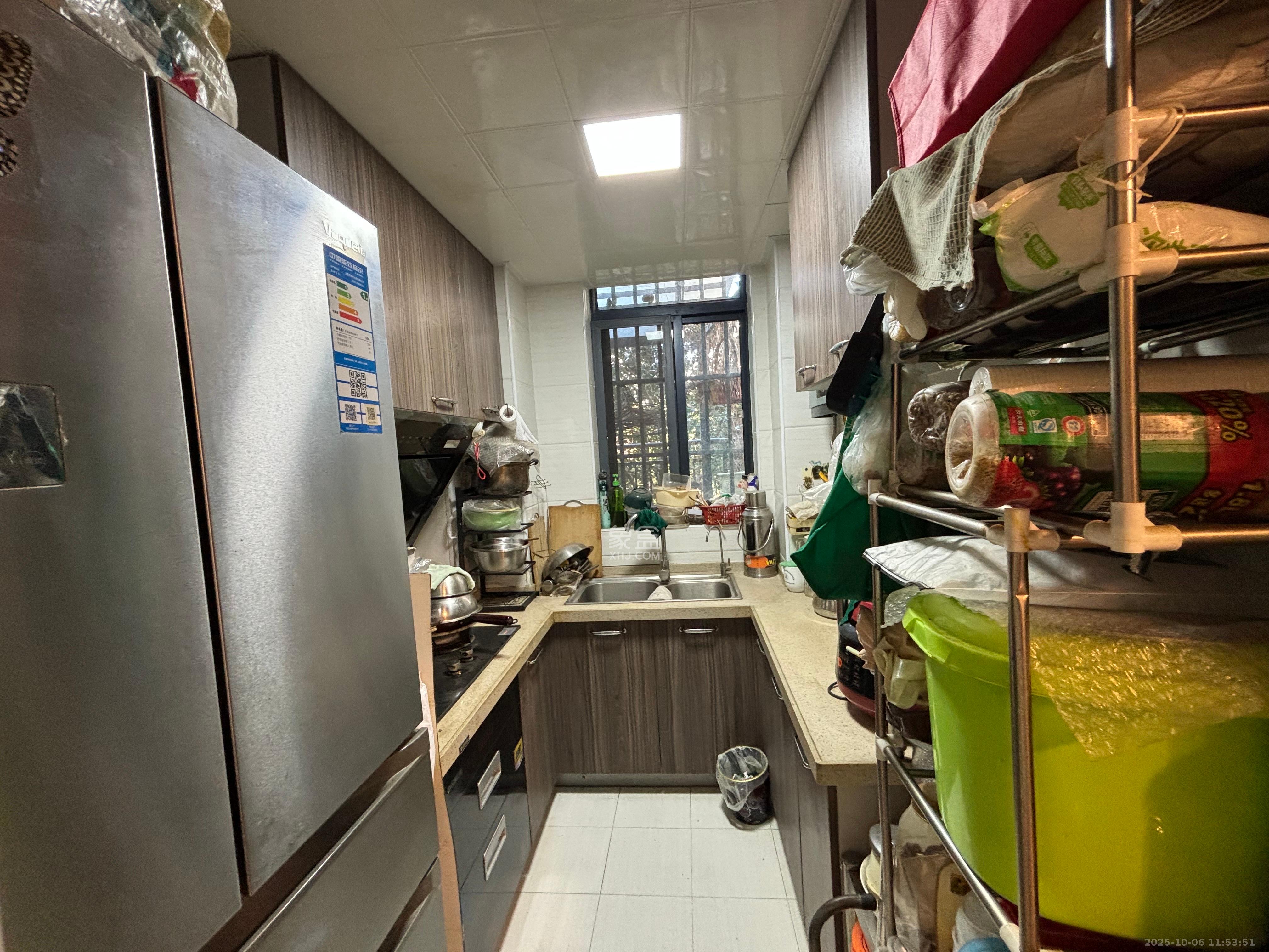 钱隆学府一、二期 2室1厅1卫 1400.0元/月 钱隆学府一、二期 2室1厅1卫 1400.0元/月室内图