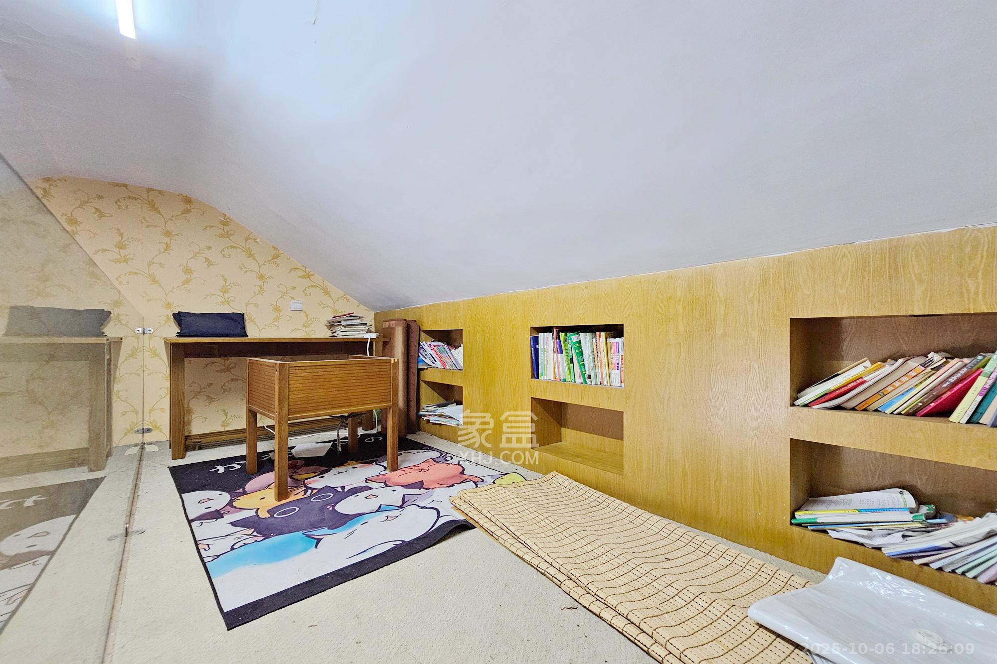 绿城桂花城  4室2厅3卫    148.0万其他