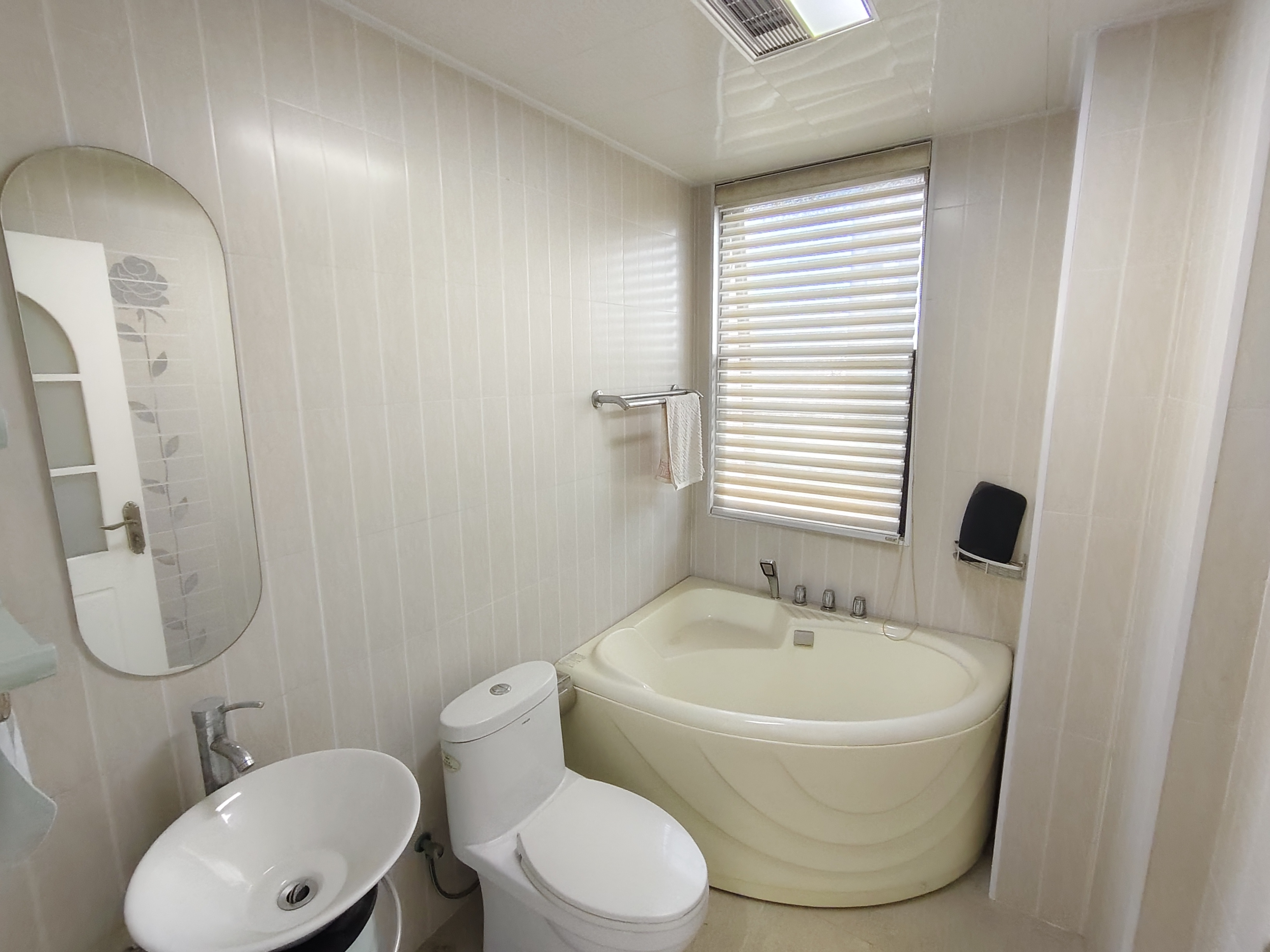 铂金汉宫  3室2厅2卫    80.8万 铂金汉宫  3室2厅2卫    80.8万室内图