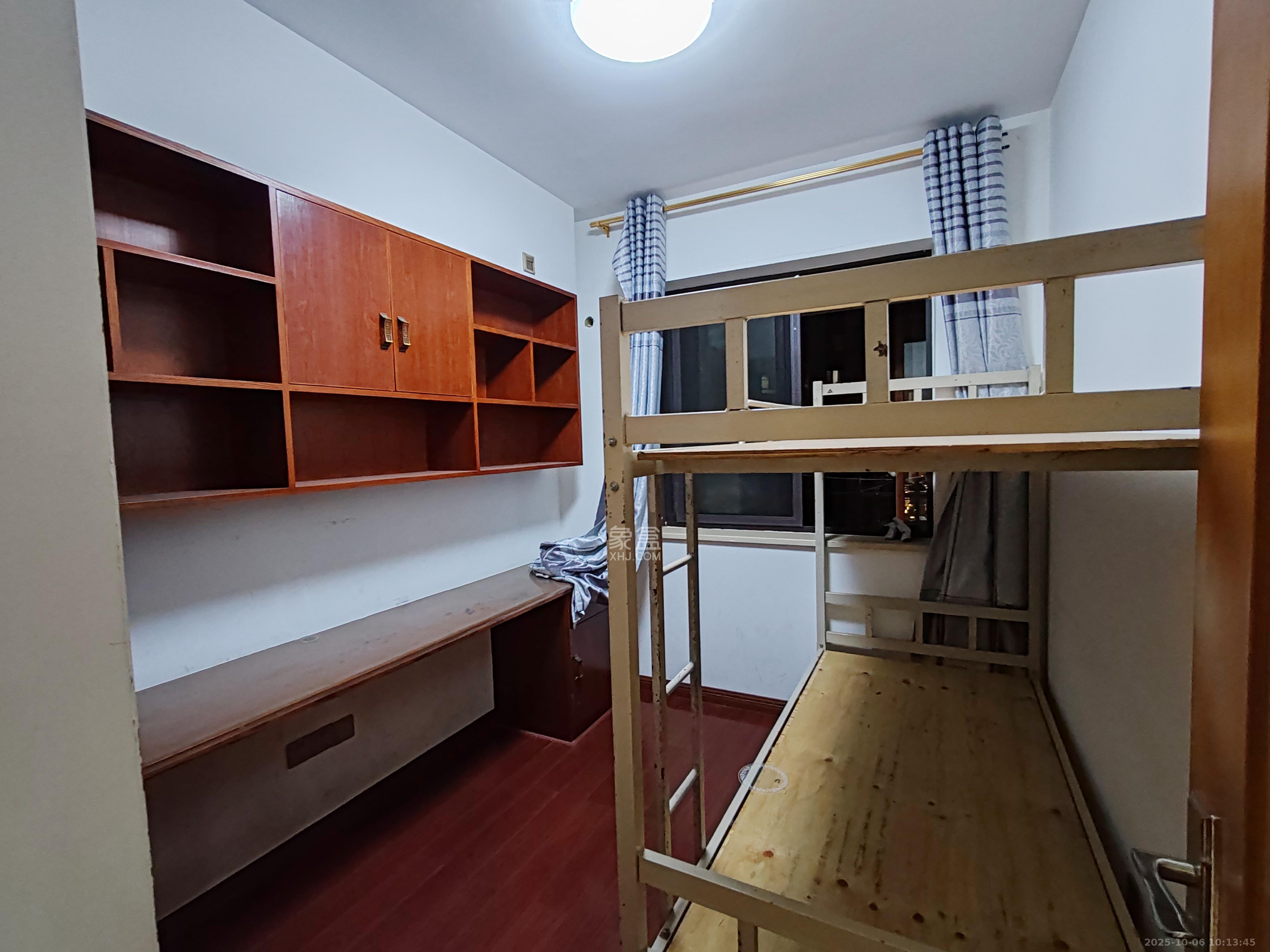 和泓梅溪四季 4室2厅2卫 3000.0元/月 和泓梅溪四季 4室2厅2卫 3000.0元/月室内图