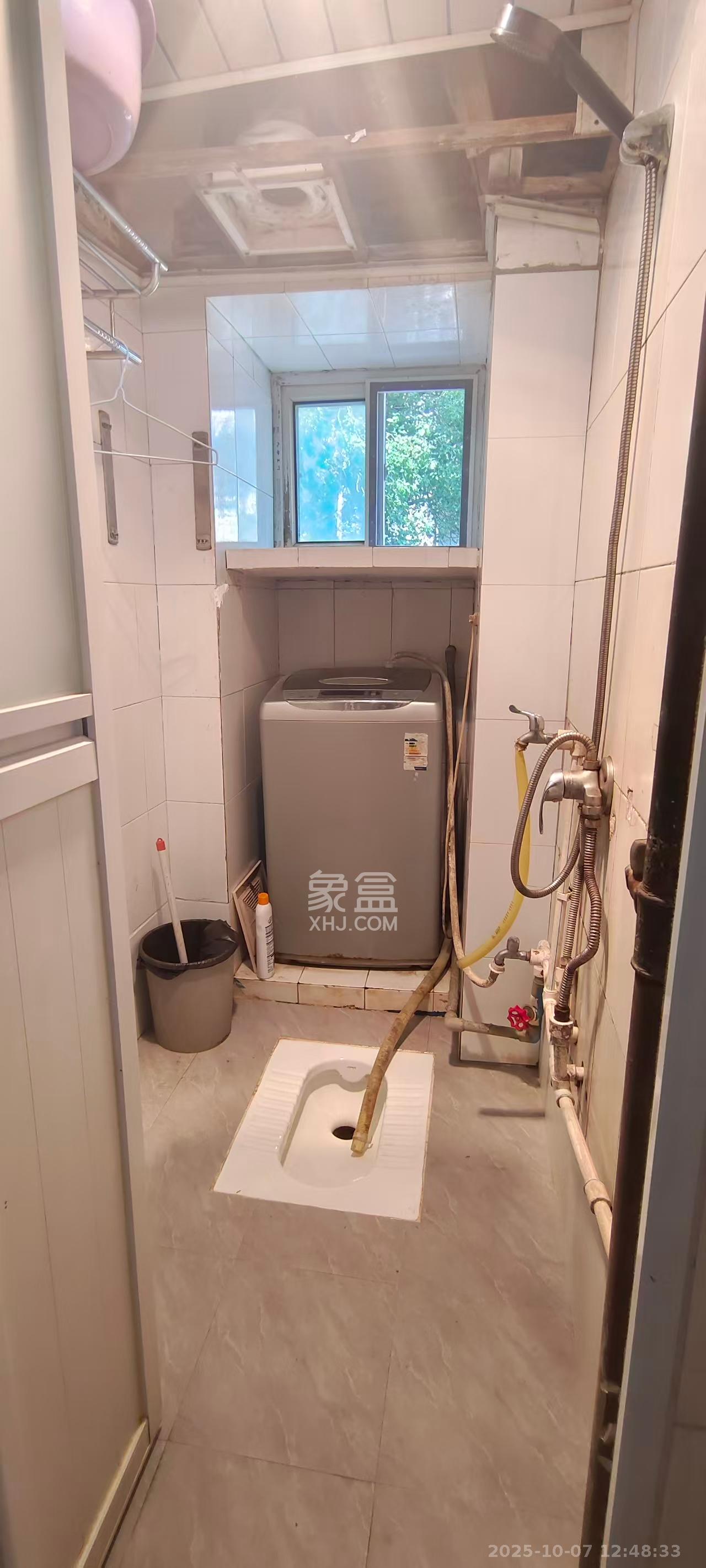 人造板厂宿舍(新河北堤1号) 2室1厅1卫 1600.0元/月 人造板厂宿舍(新河北堤1号) 2室1厅1卫 1600.0元/月室内图